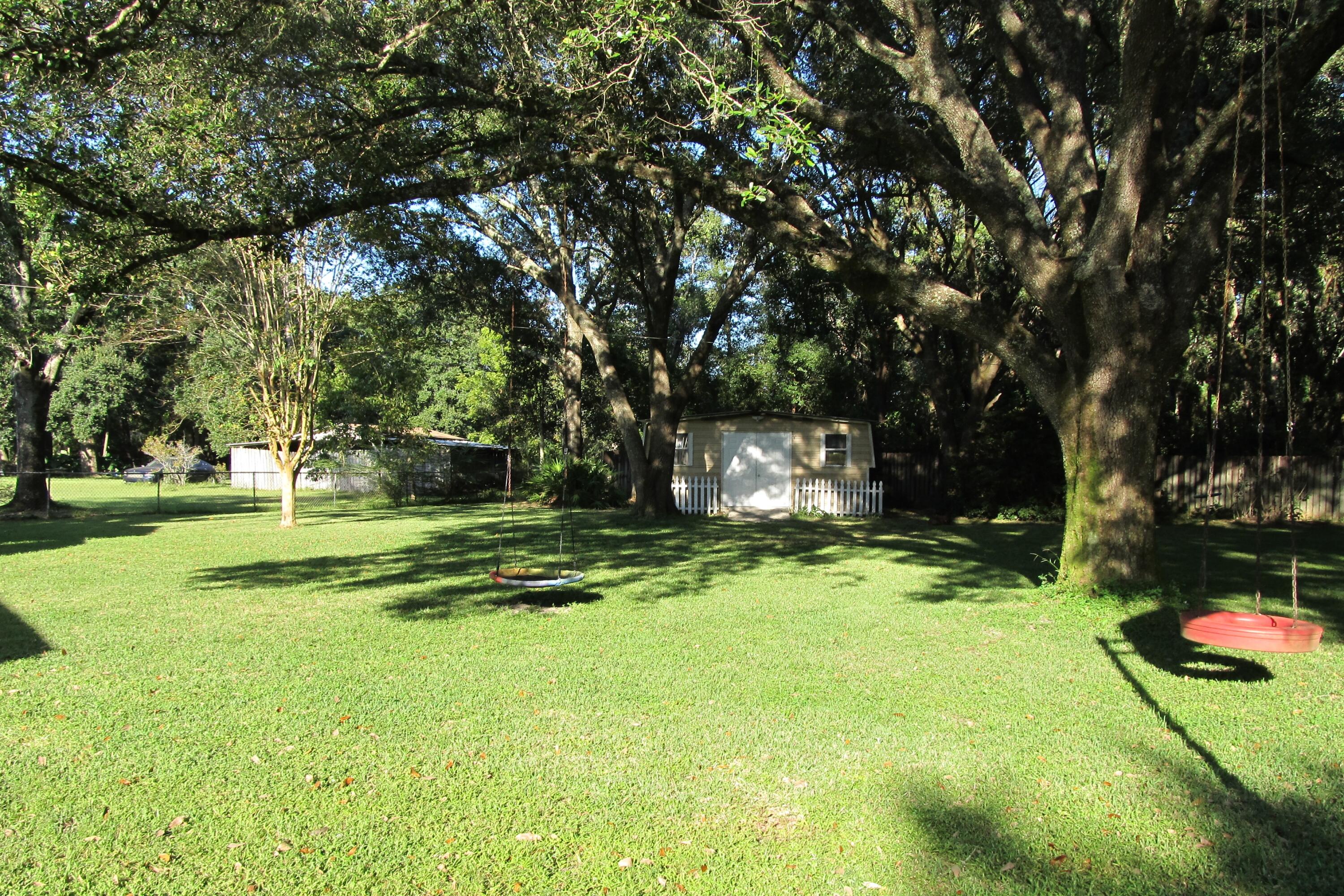 LAKE FRANCIS HOMES - Residential