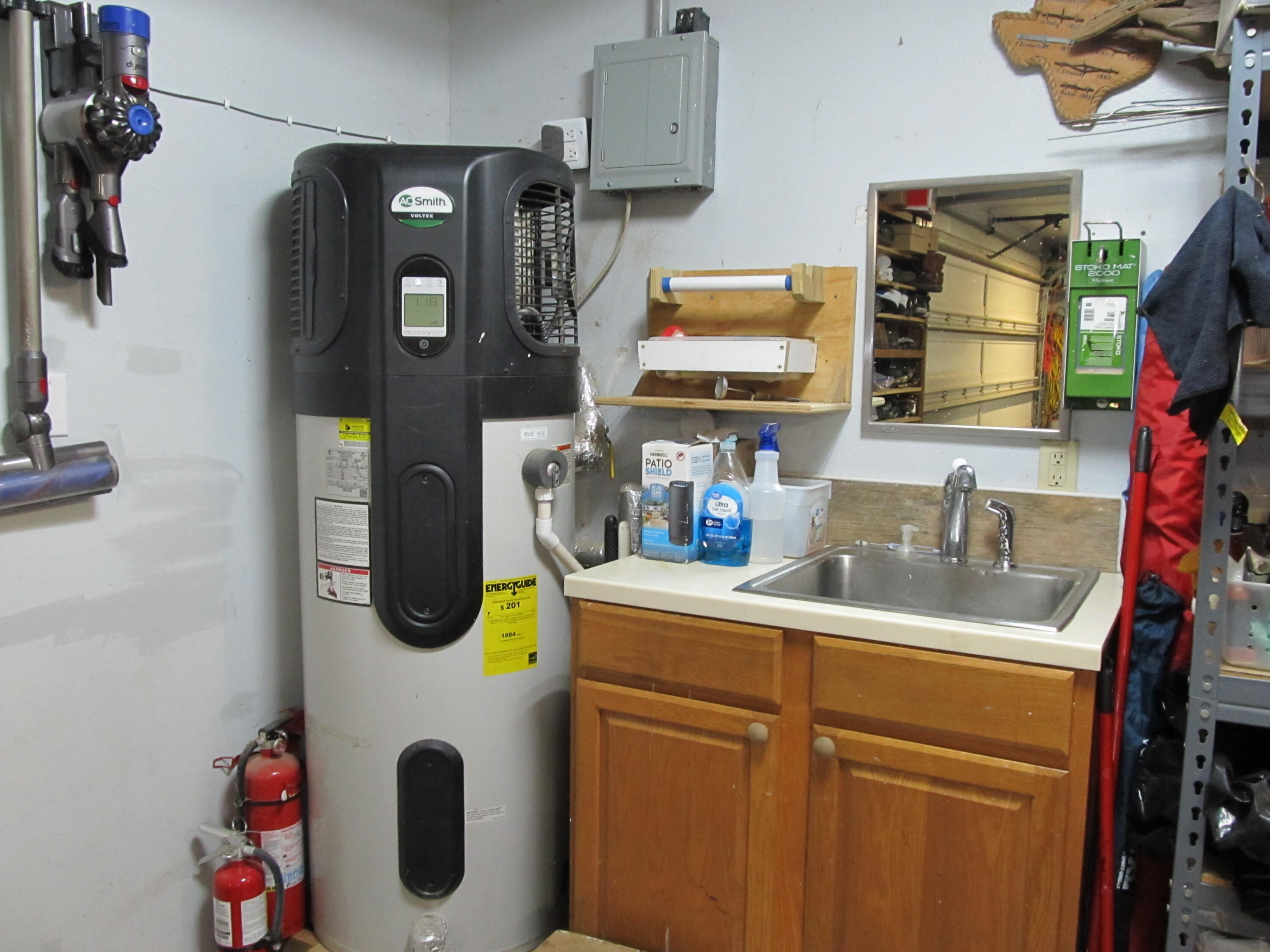 LAKE FRANCIS HOMES - Residential