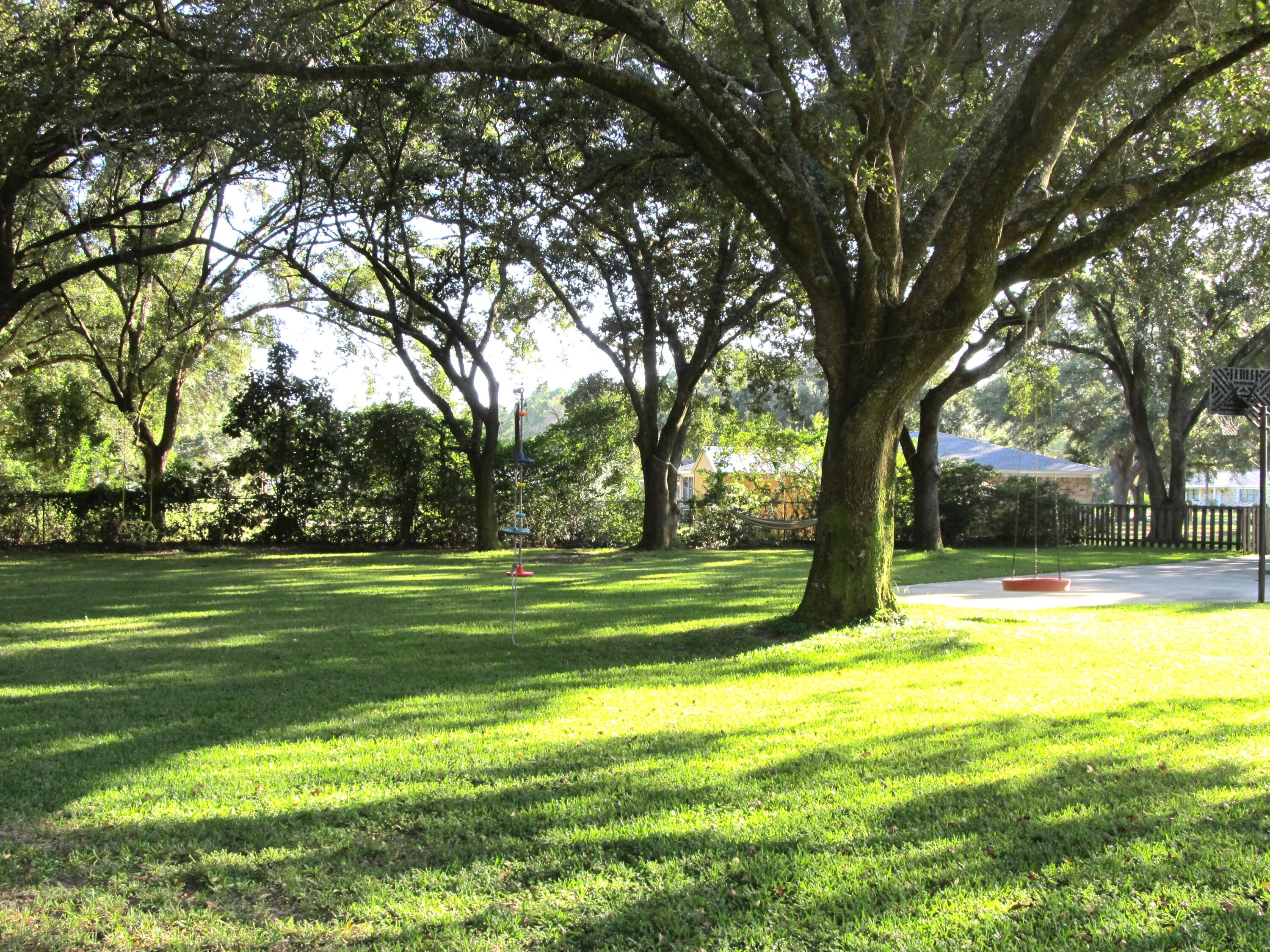 LAKE FRANCIS HOMES - Residential