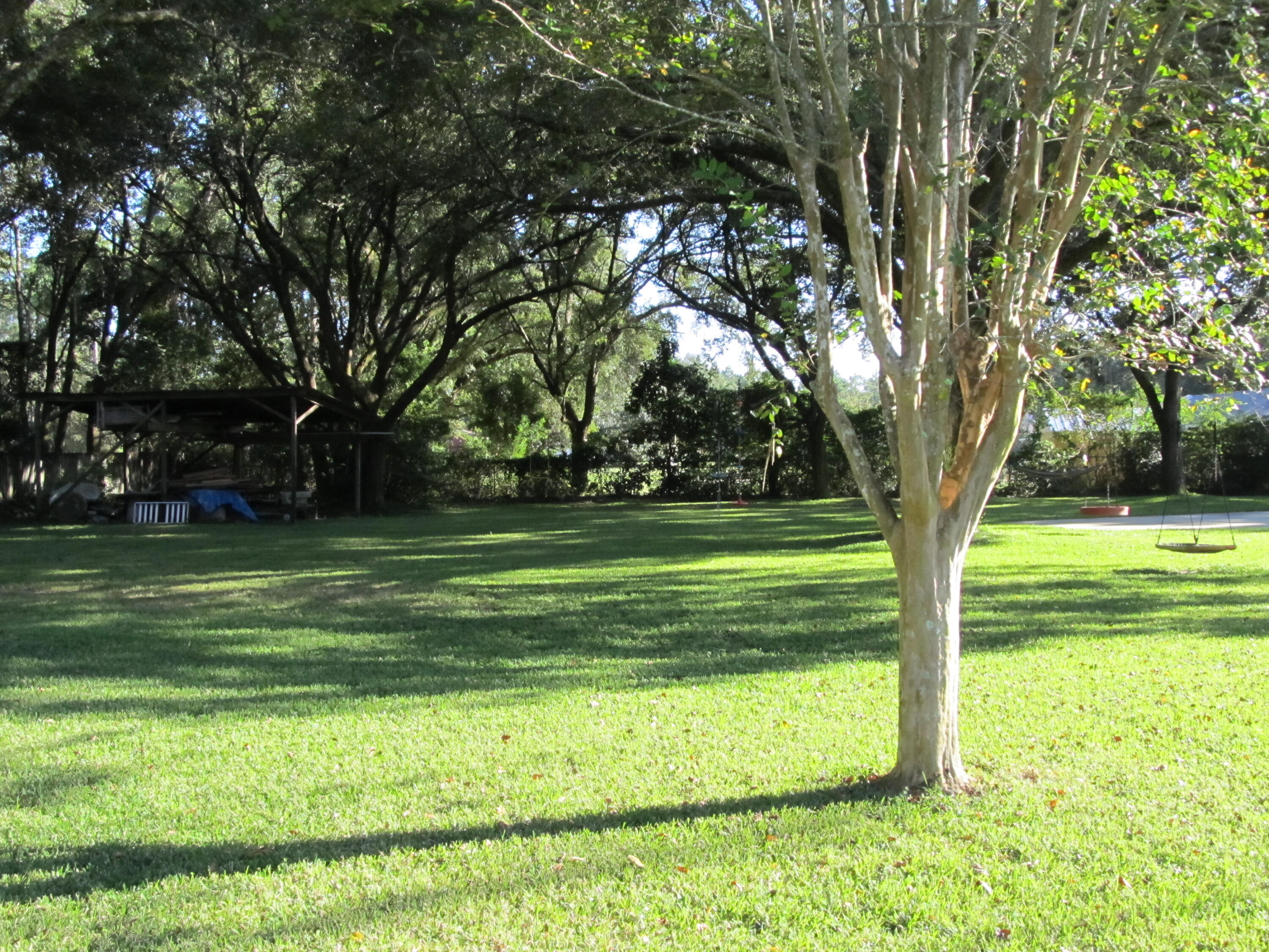 LAKE FRANCIS HOMES - Residential