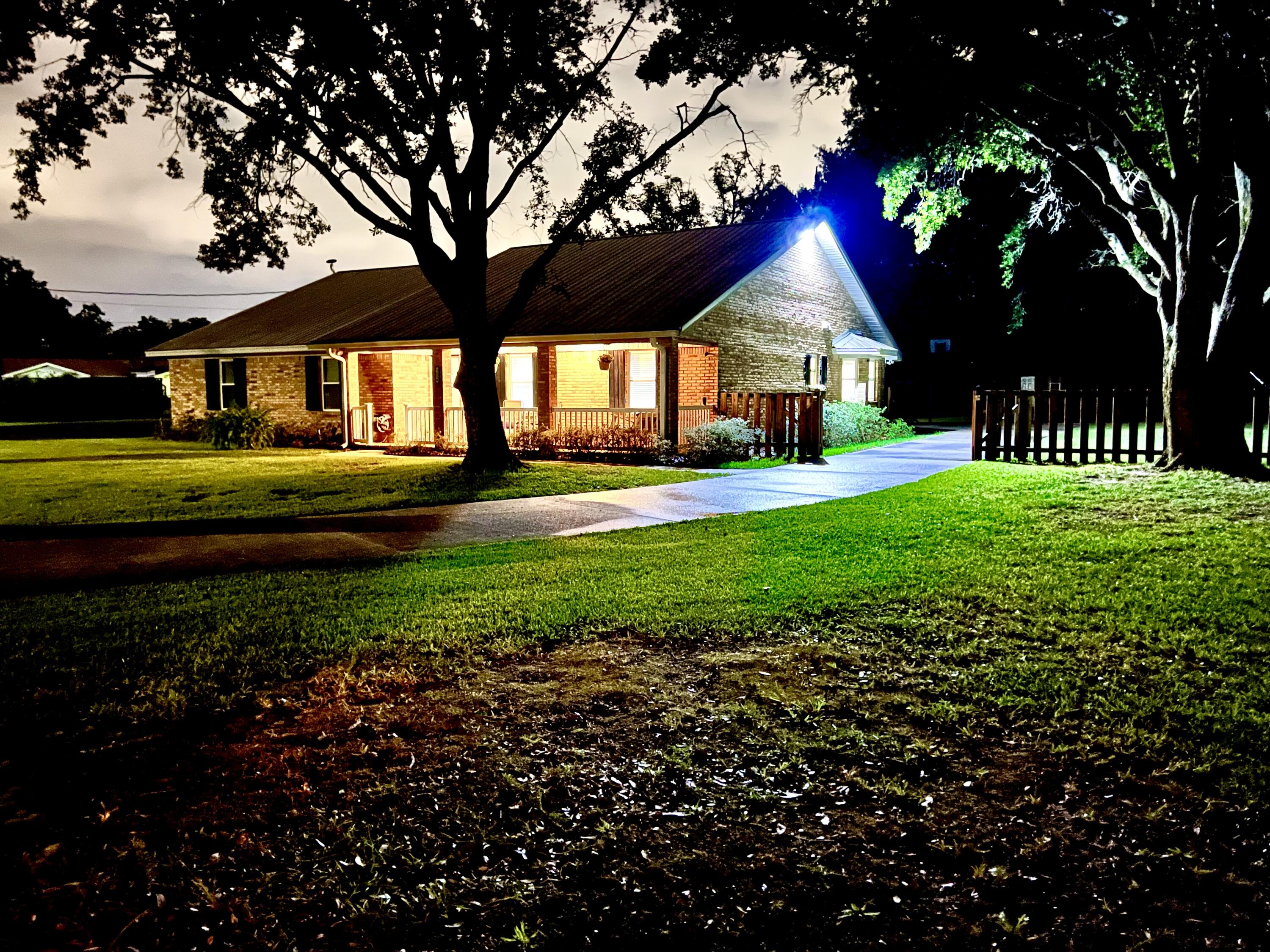 LAKE FRANCIS HOMES - Residential