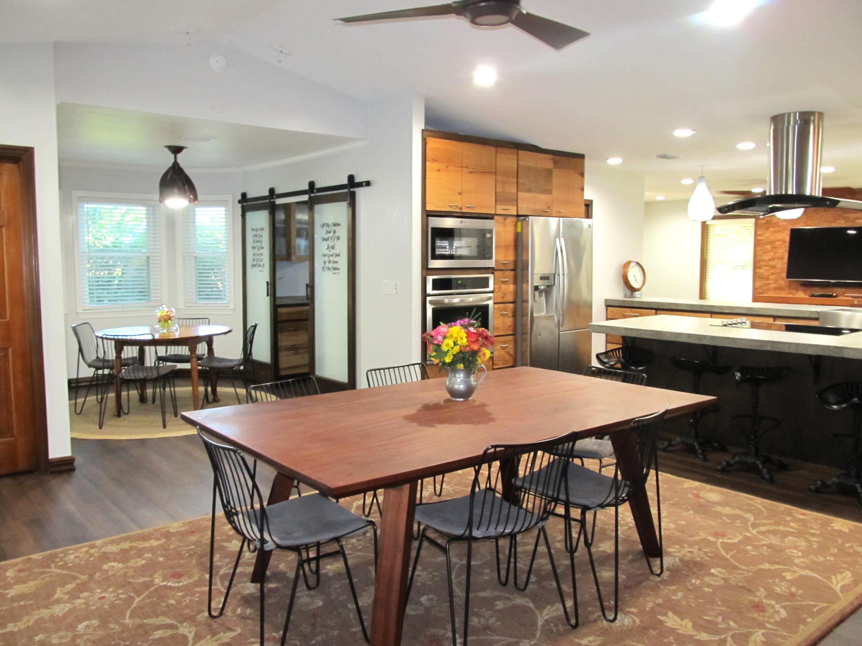 LAKE FRANCIS HOMES - Residential