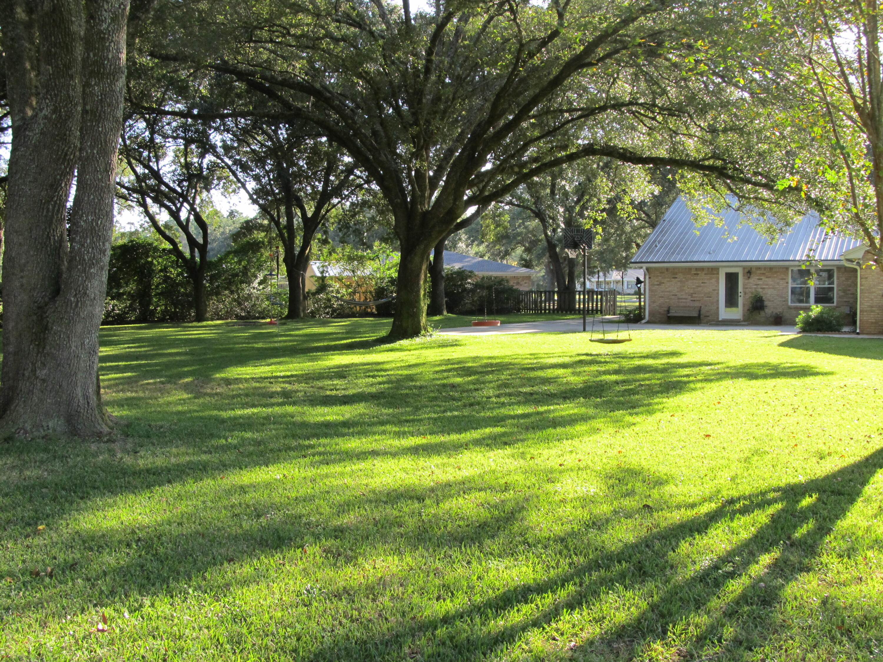 LAKE FRANCIS HOMES - Residential