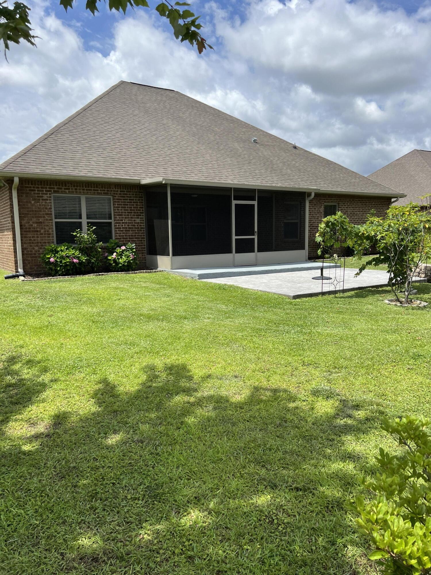 Redstone Commons - Residential Lease