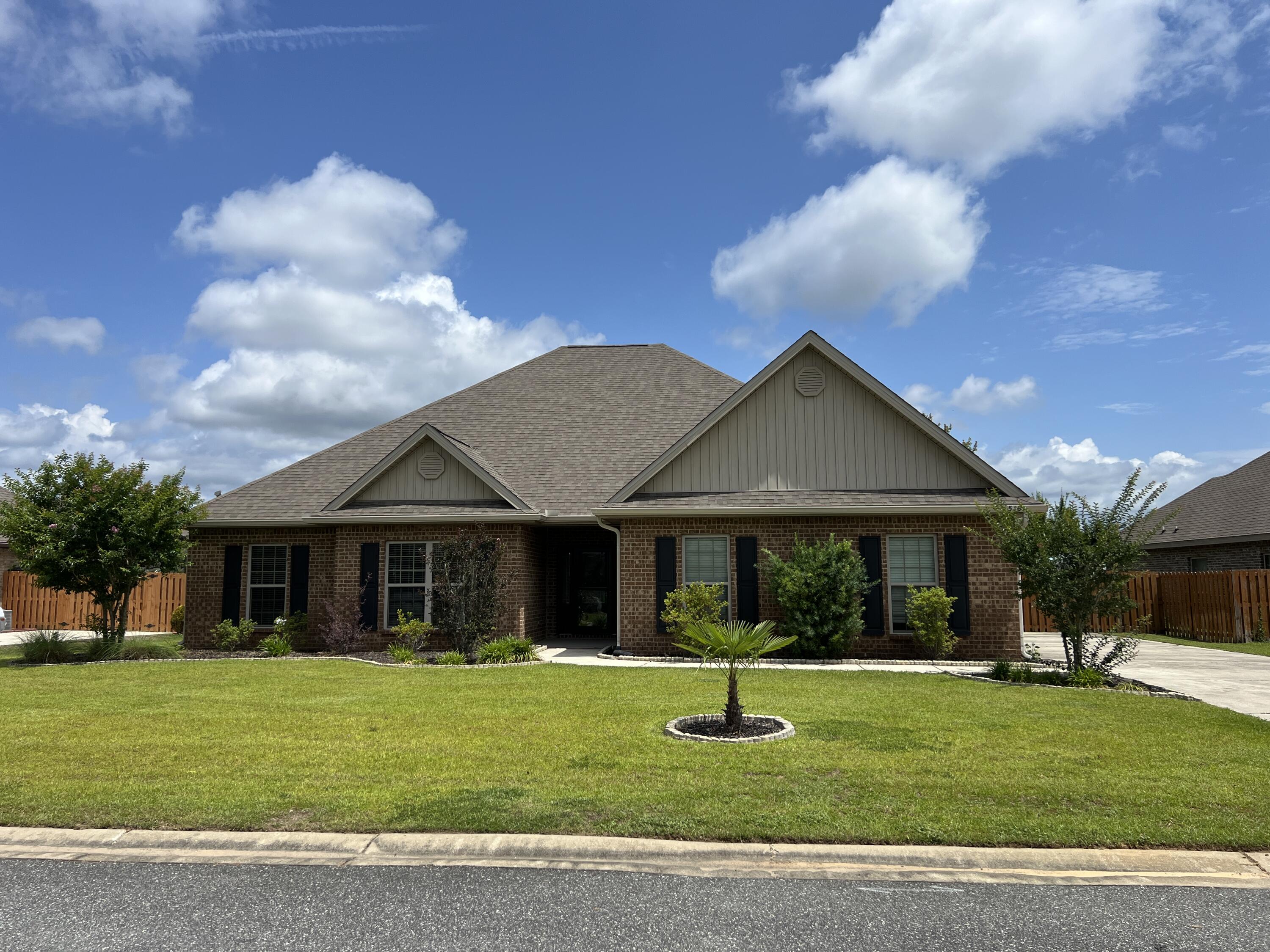 Redstone Commons - Residential Lease
