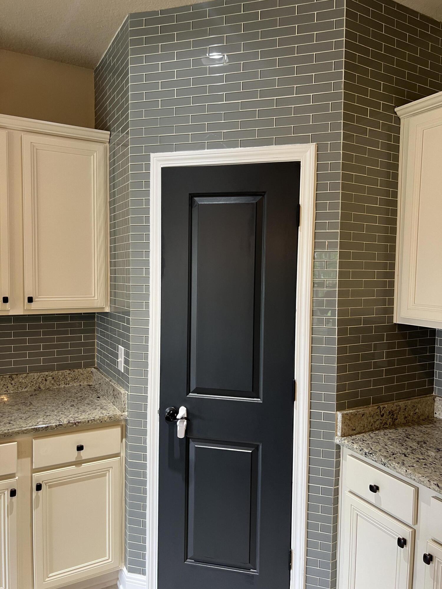 Redstone Commons - Residential Lease