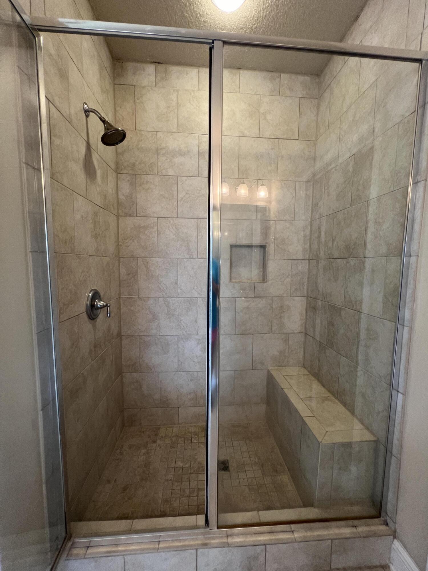 Redstone Commons - Residential Lease