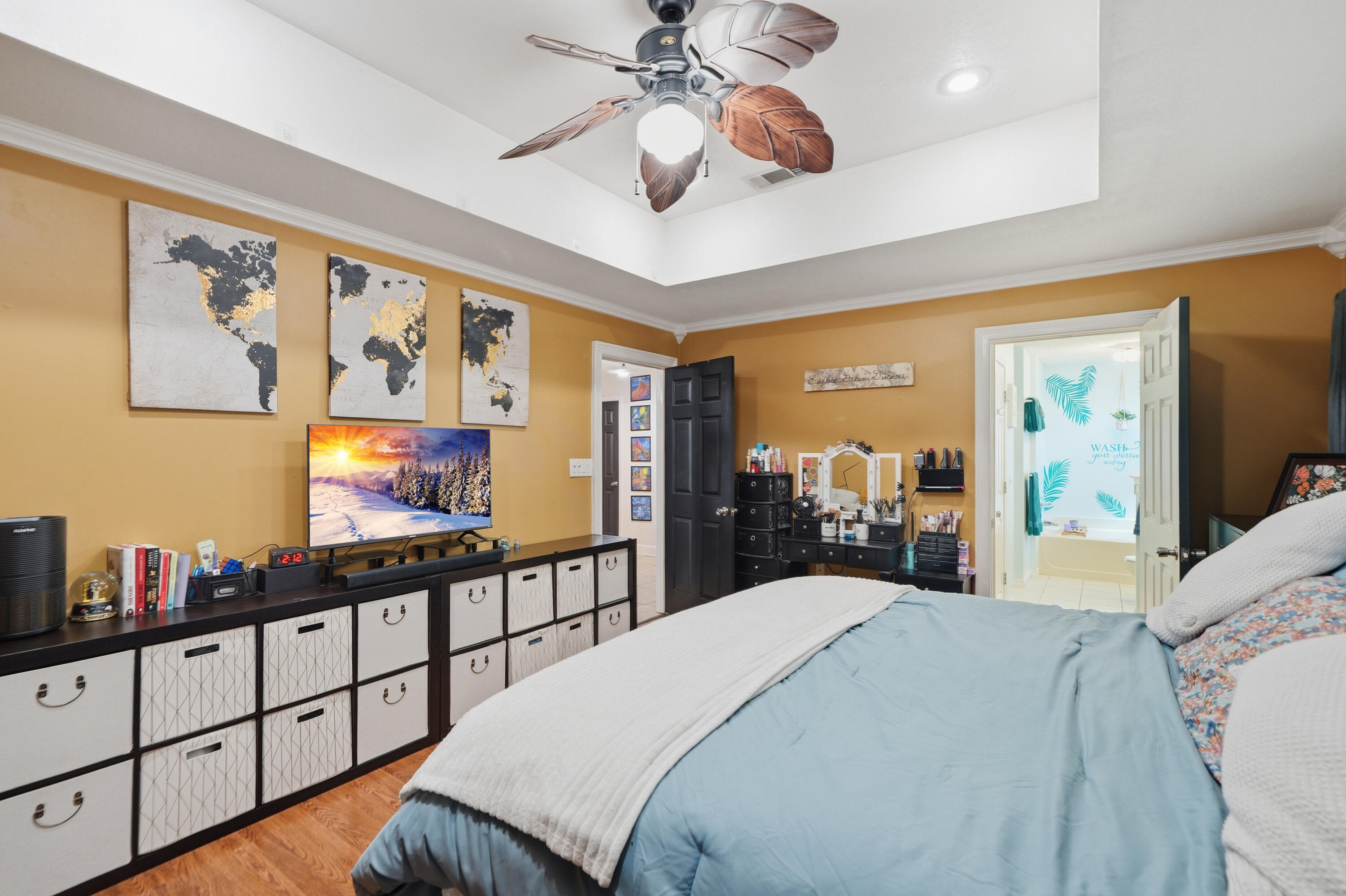 EMERALD ESTATES - Residential