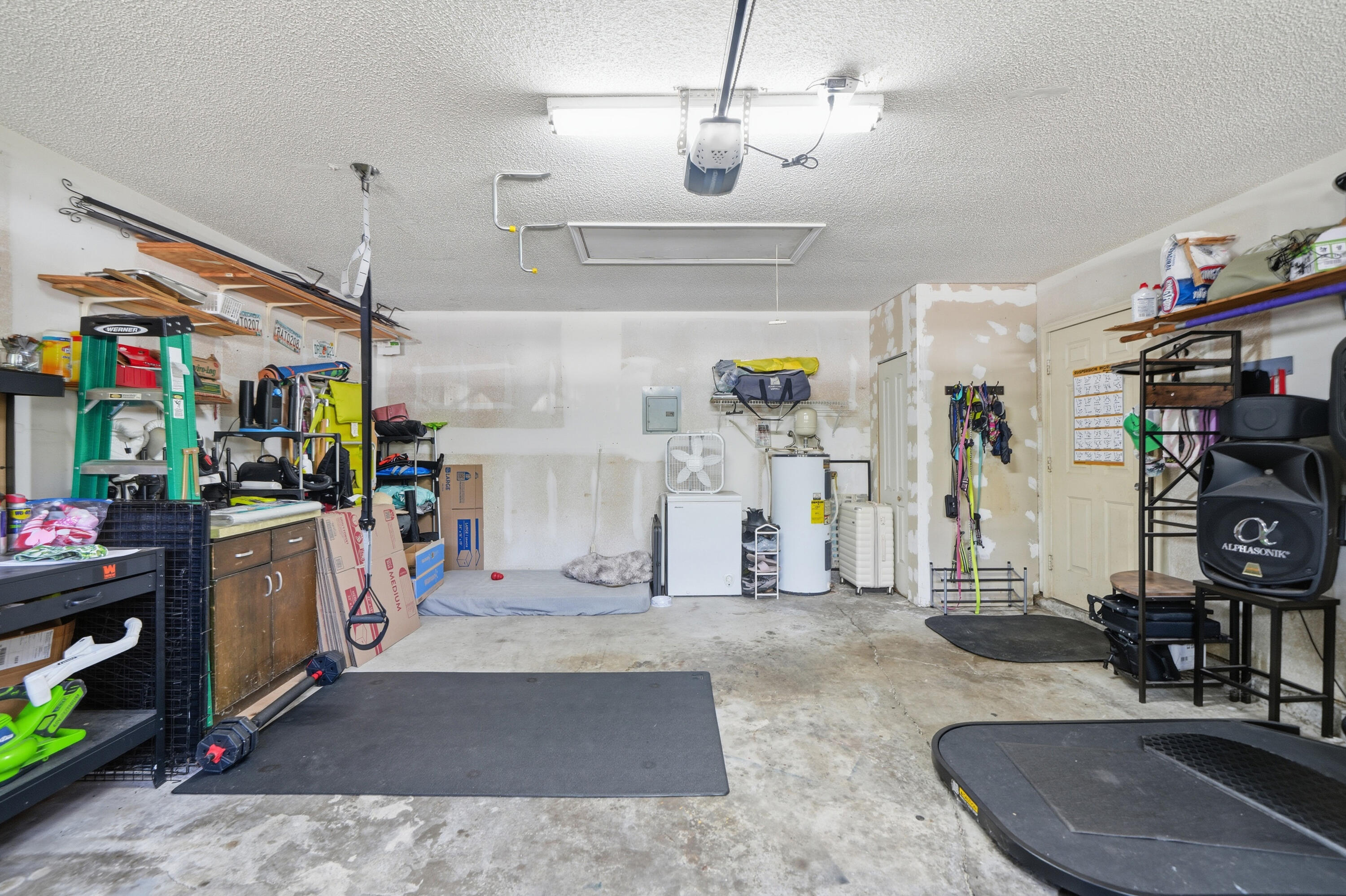 EMERALD ESTATES - Residential