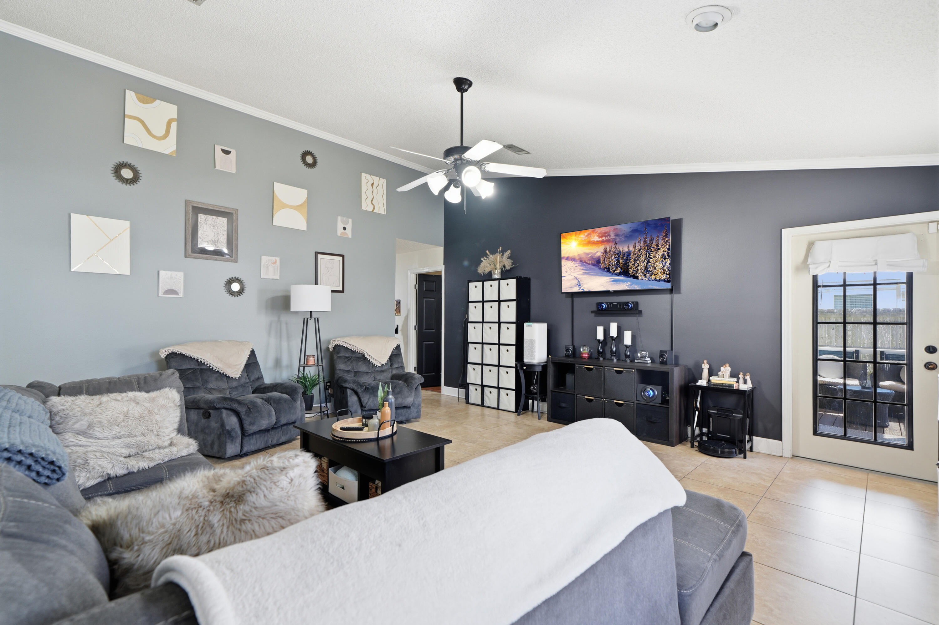 EMERALD ESTATES - Residential