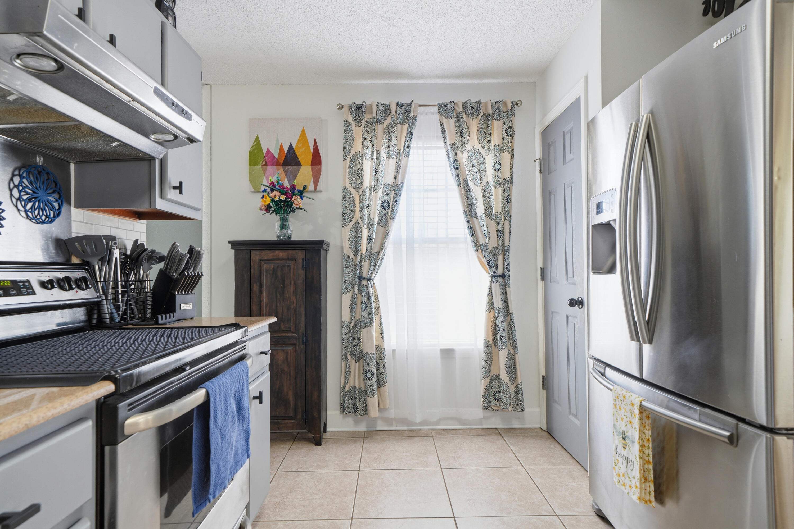 EMERALD ESTATES - Residential