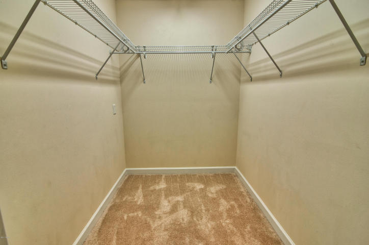 OAKCREST 1ST ADDN - Residential