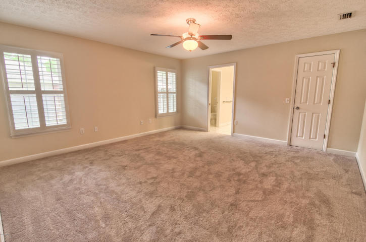 OAKCREST 1ST ADDN - Residential