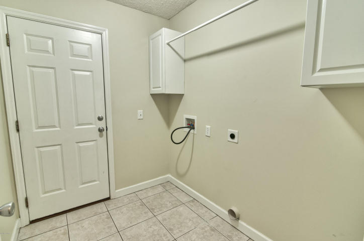 OAKCREST 1ST ADDN - Residential