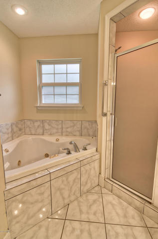 OAKCREST 1ST ADDN - Residential