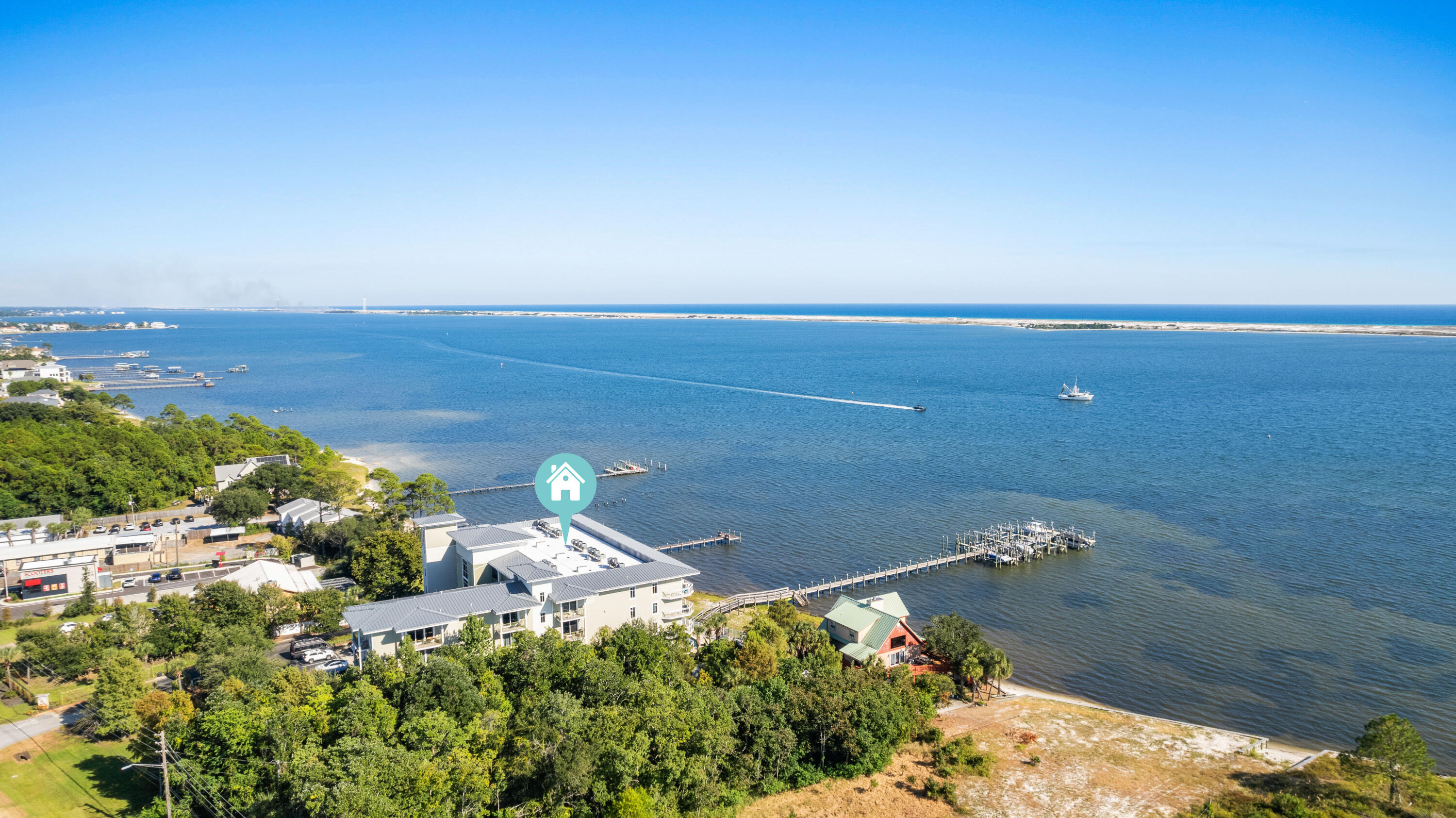PIER 23 - Residential