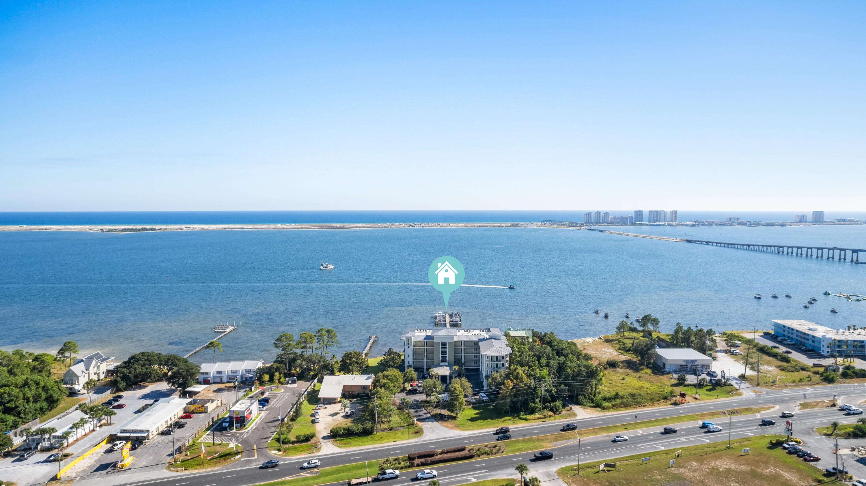 PIER 23 - Residential