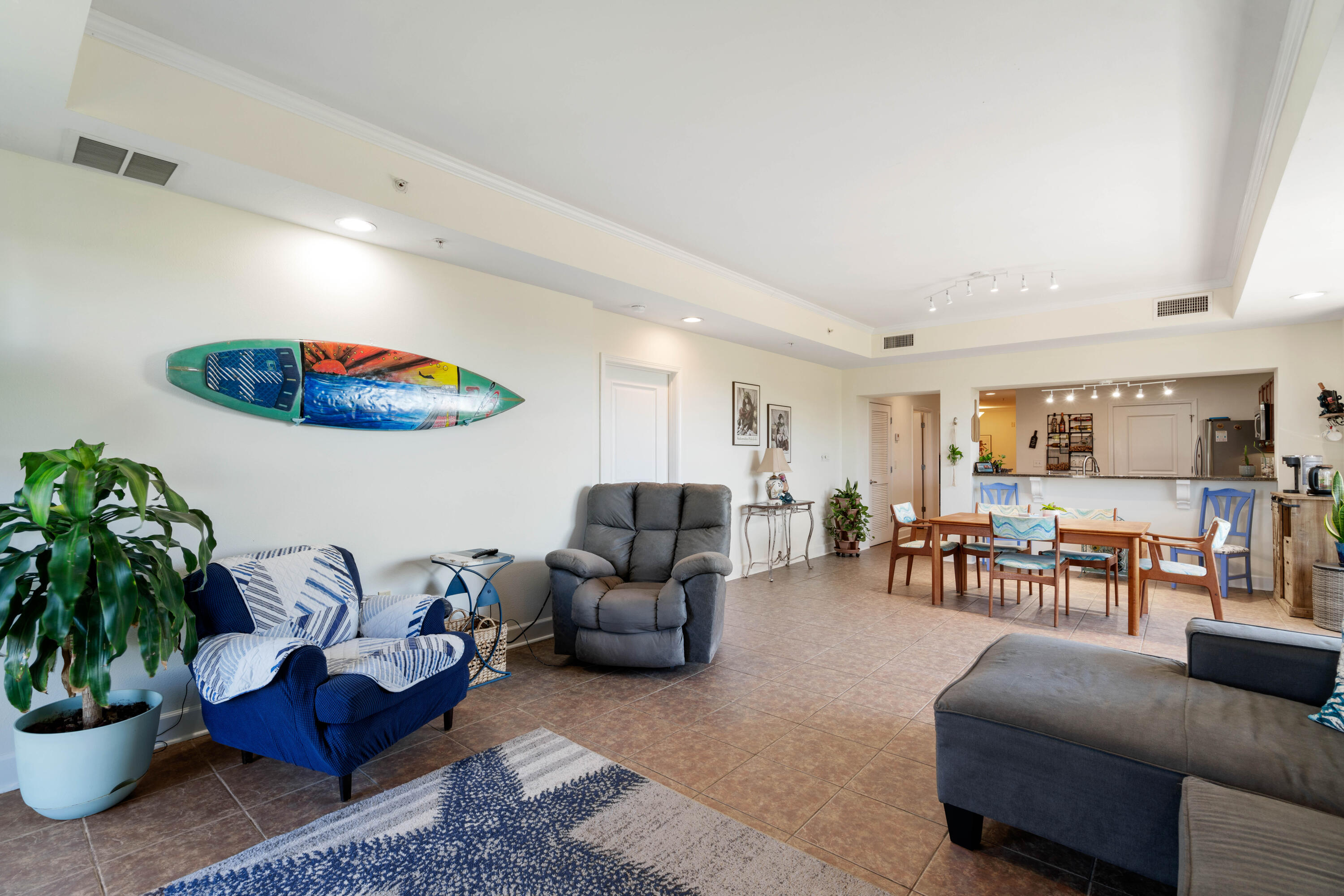 PIER 23 - Residential