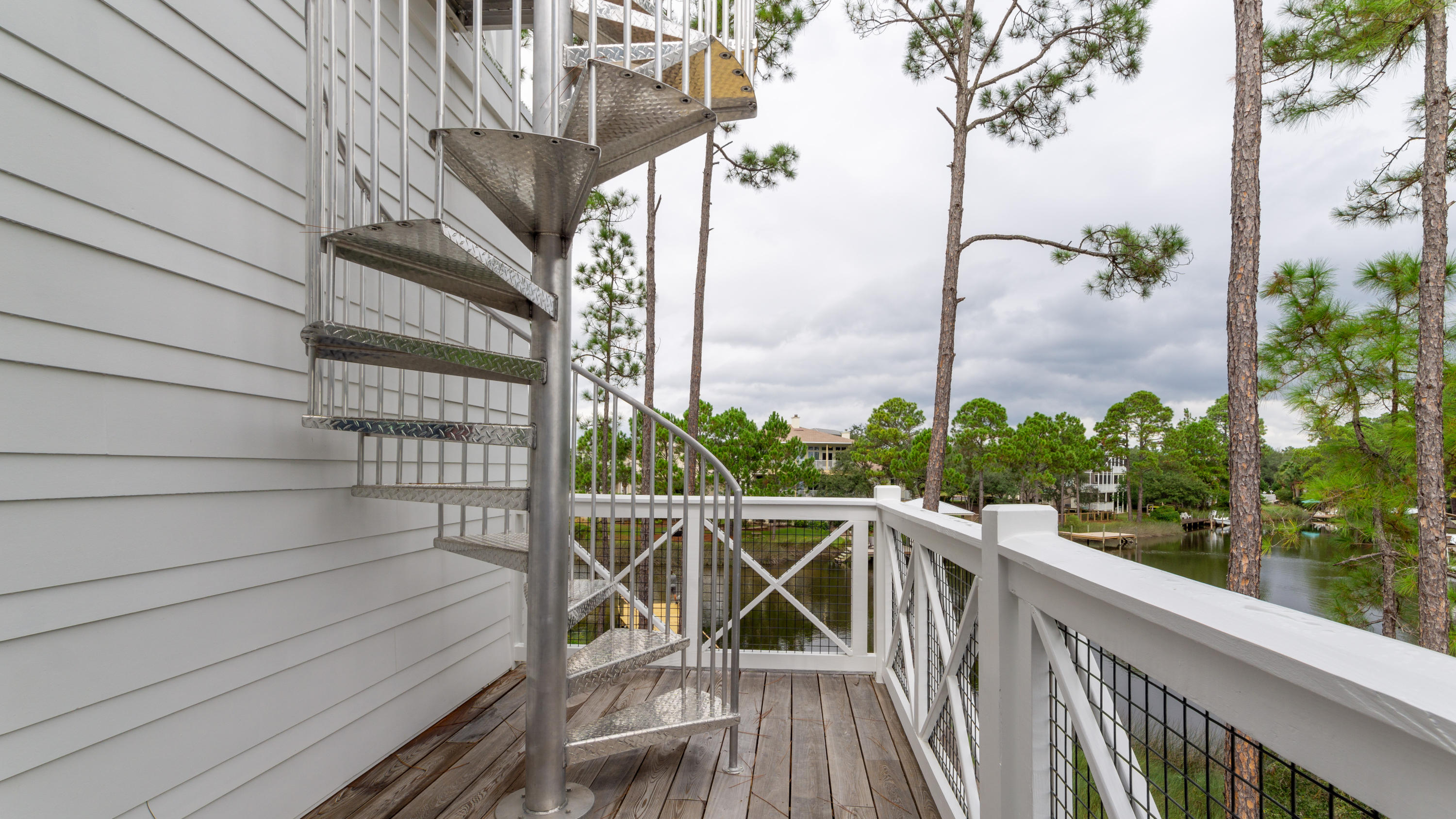 LAKEWOOD OF SEAGROVE BEACH - Residential