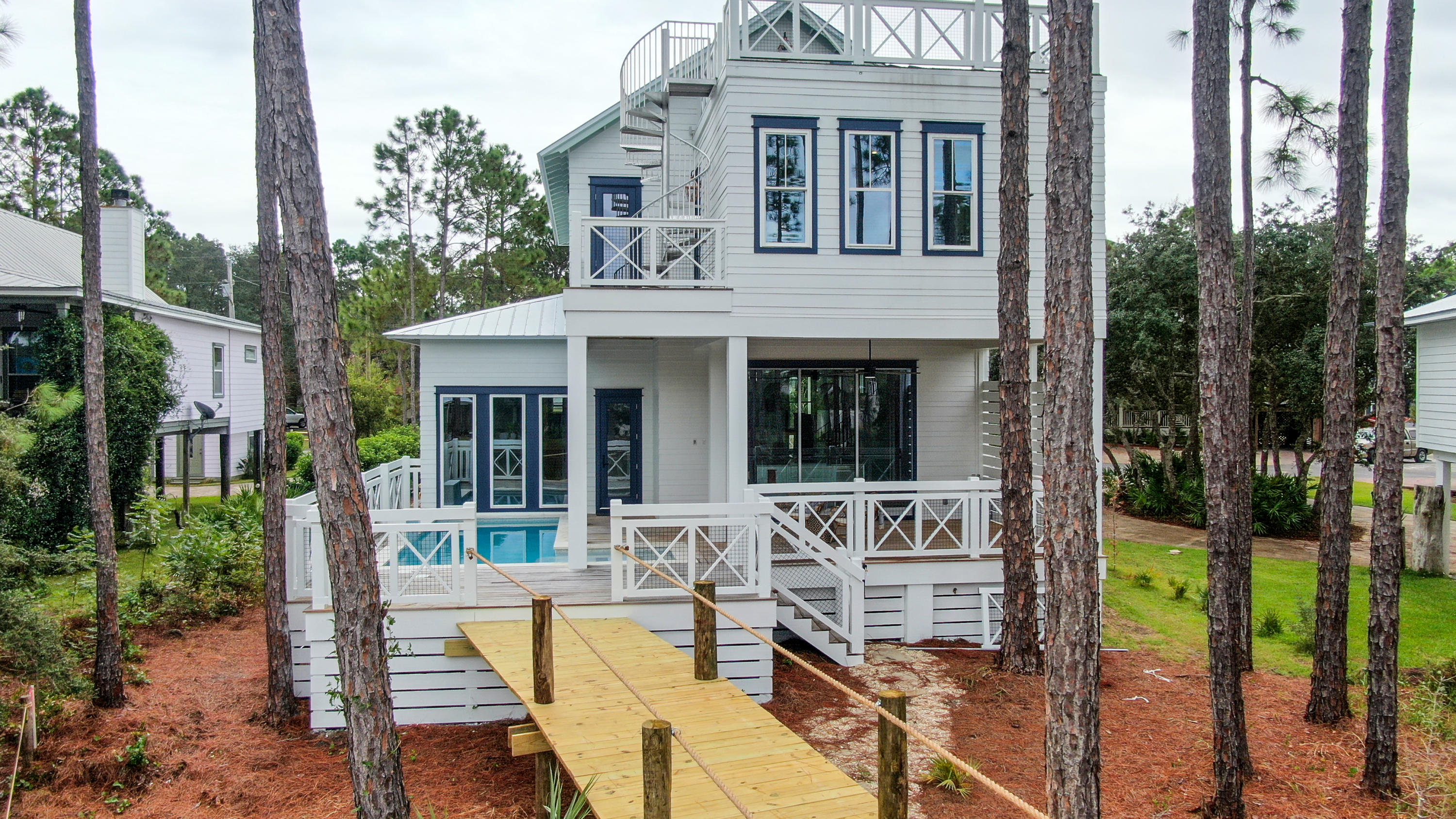 LAKEWOOD OF SEAGROVE BEACH - Residential