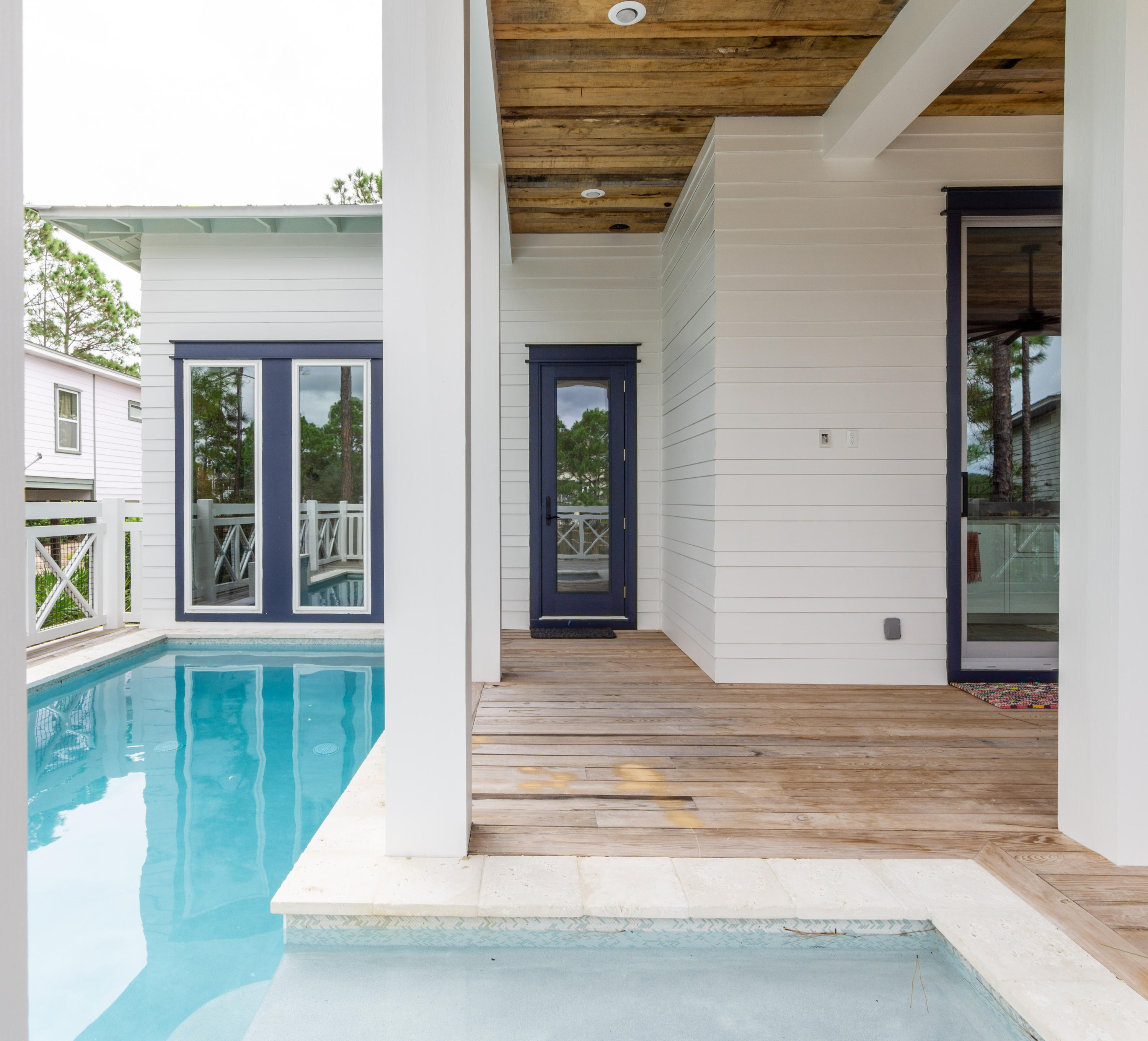 LAKEWOOD OF SEAGROVE BEACH - Residential