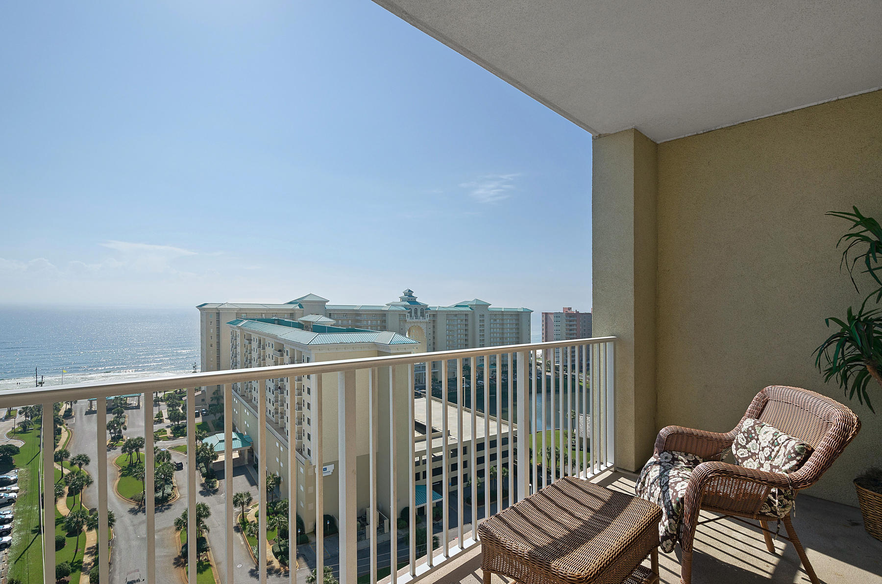 ARIEL DUNES - Residential