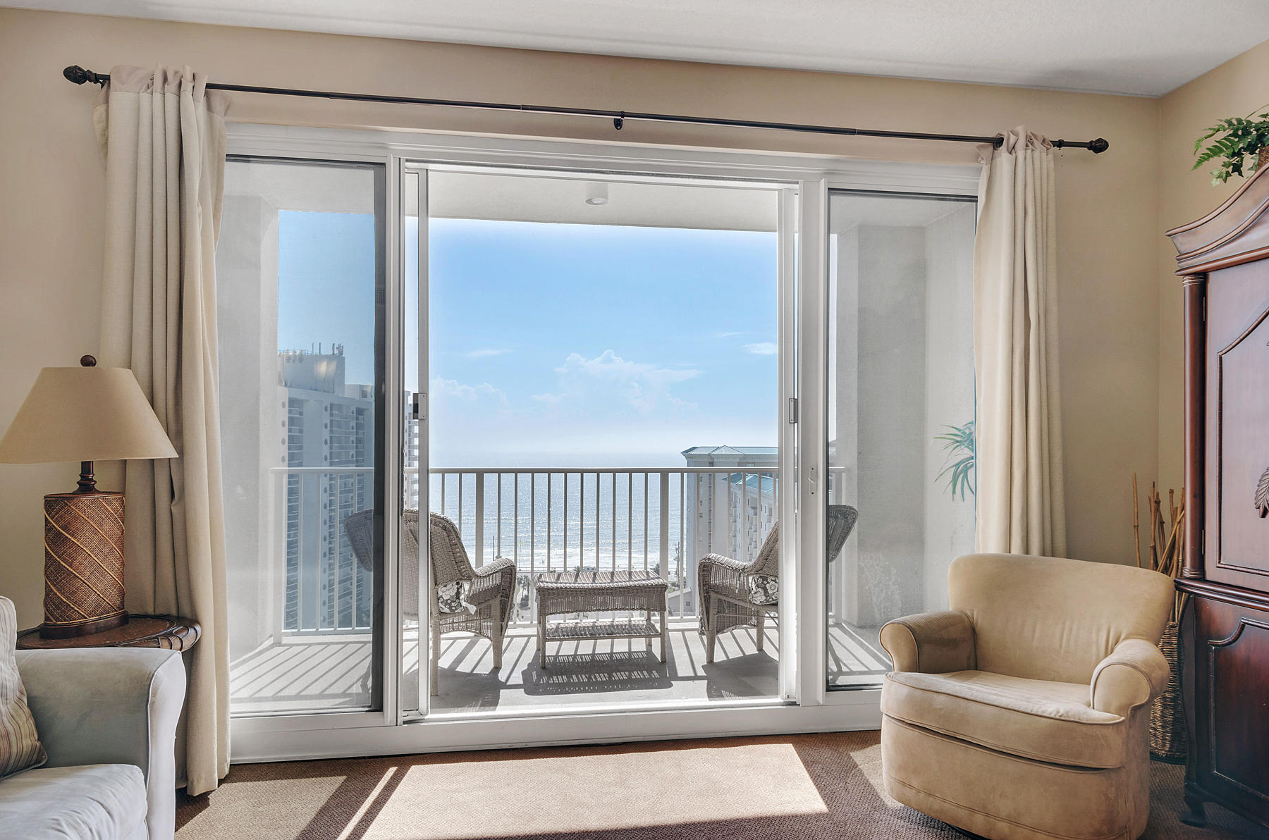 ARIEL DUNES - Residential