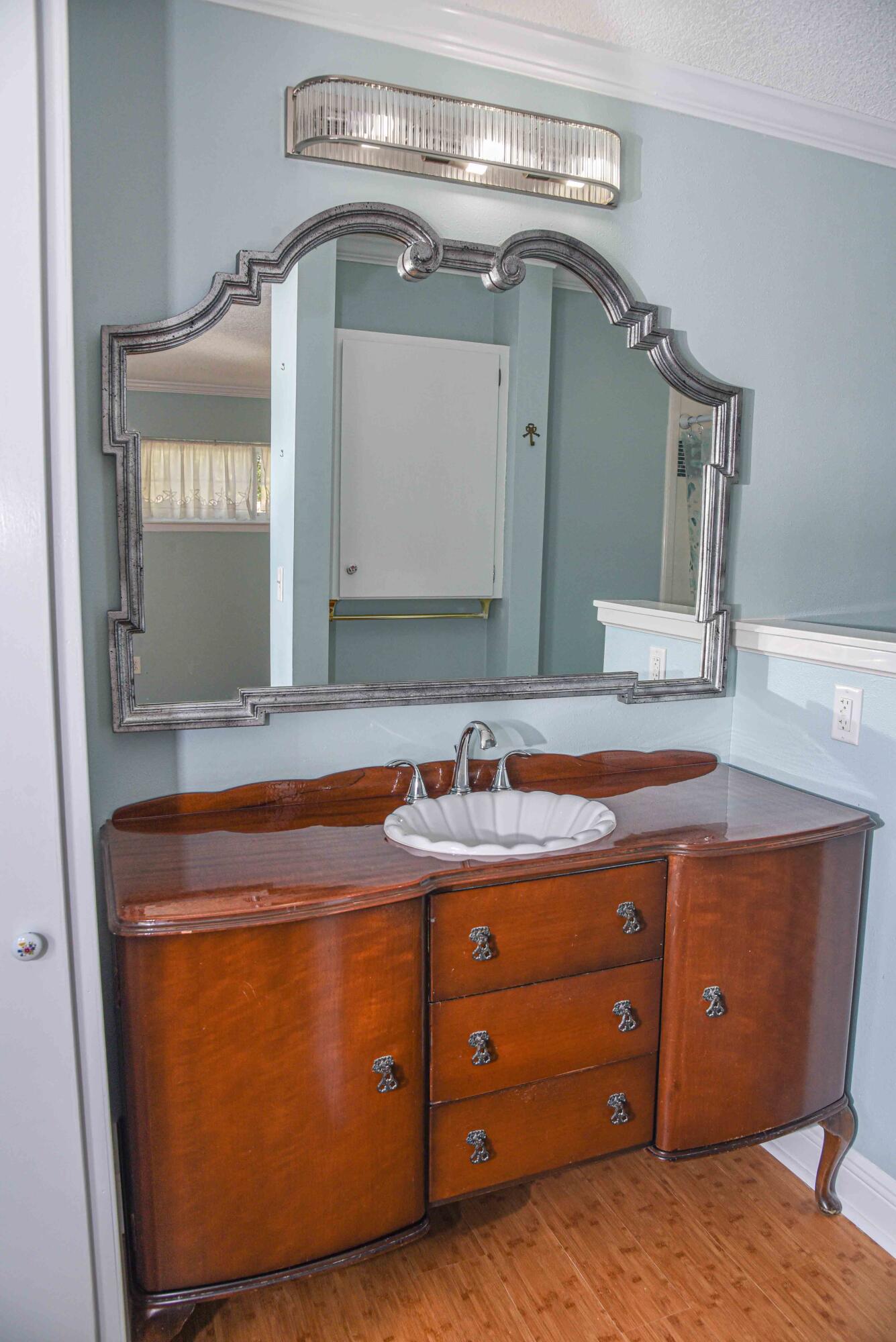 BAYOU WOODS 2ND ADDN - Residential