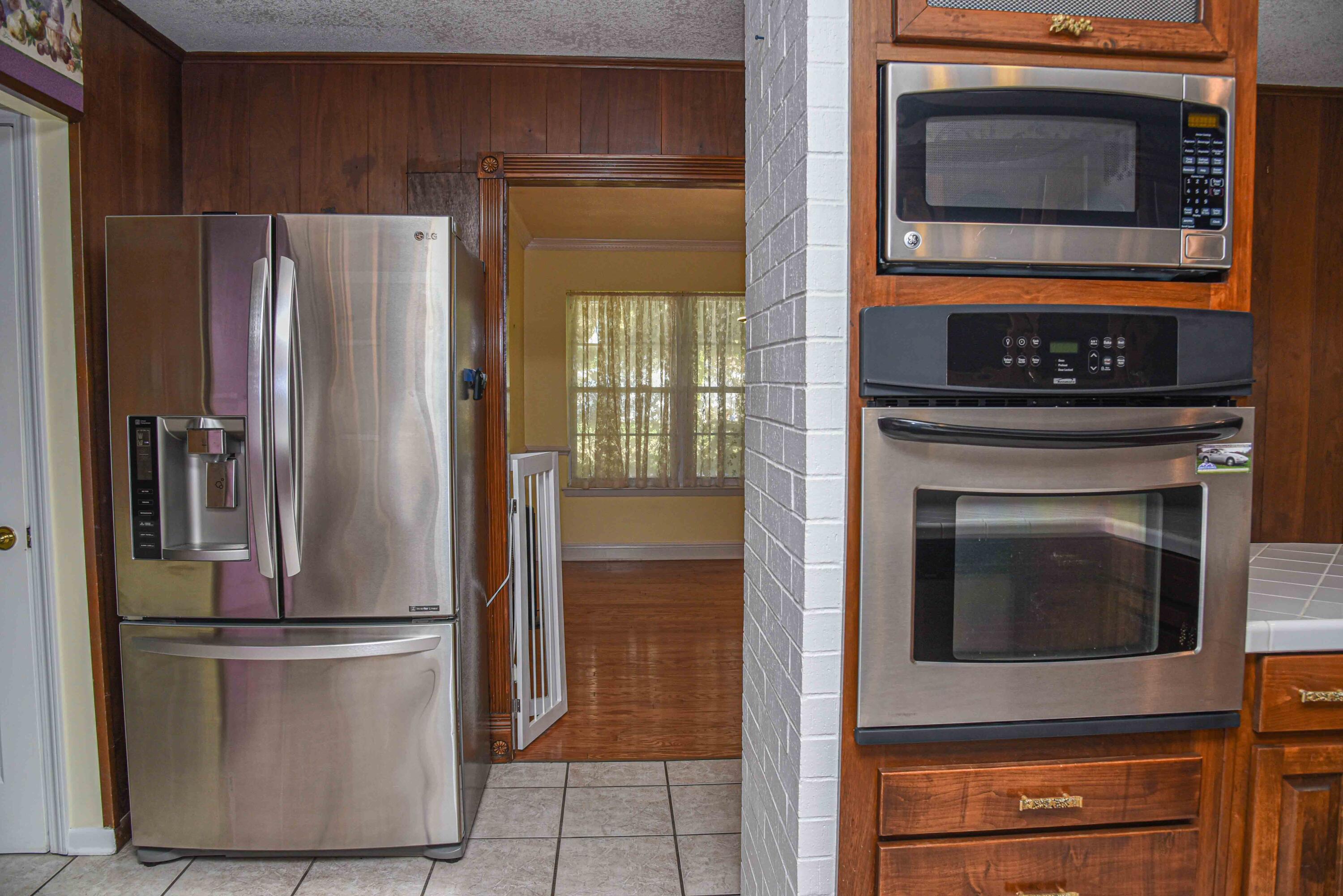 BAYOU WOODS 2ND ADDN - Residential