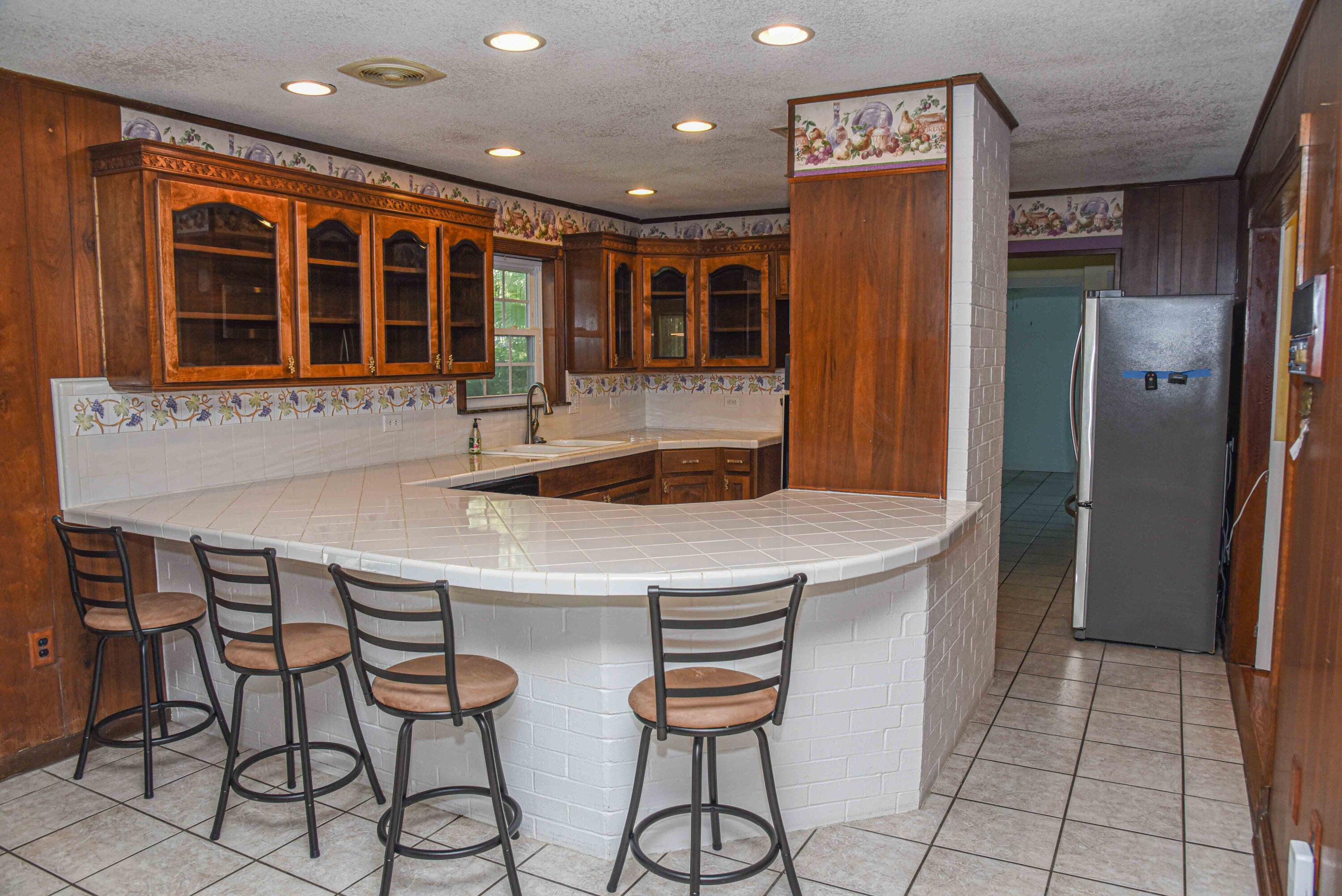 BAYOU WOODS 2ND ADDN - Residential