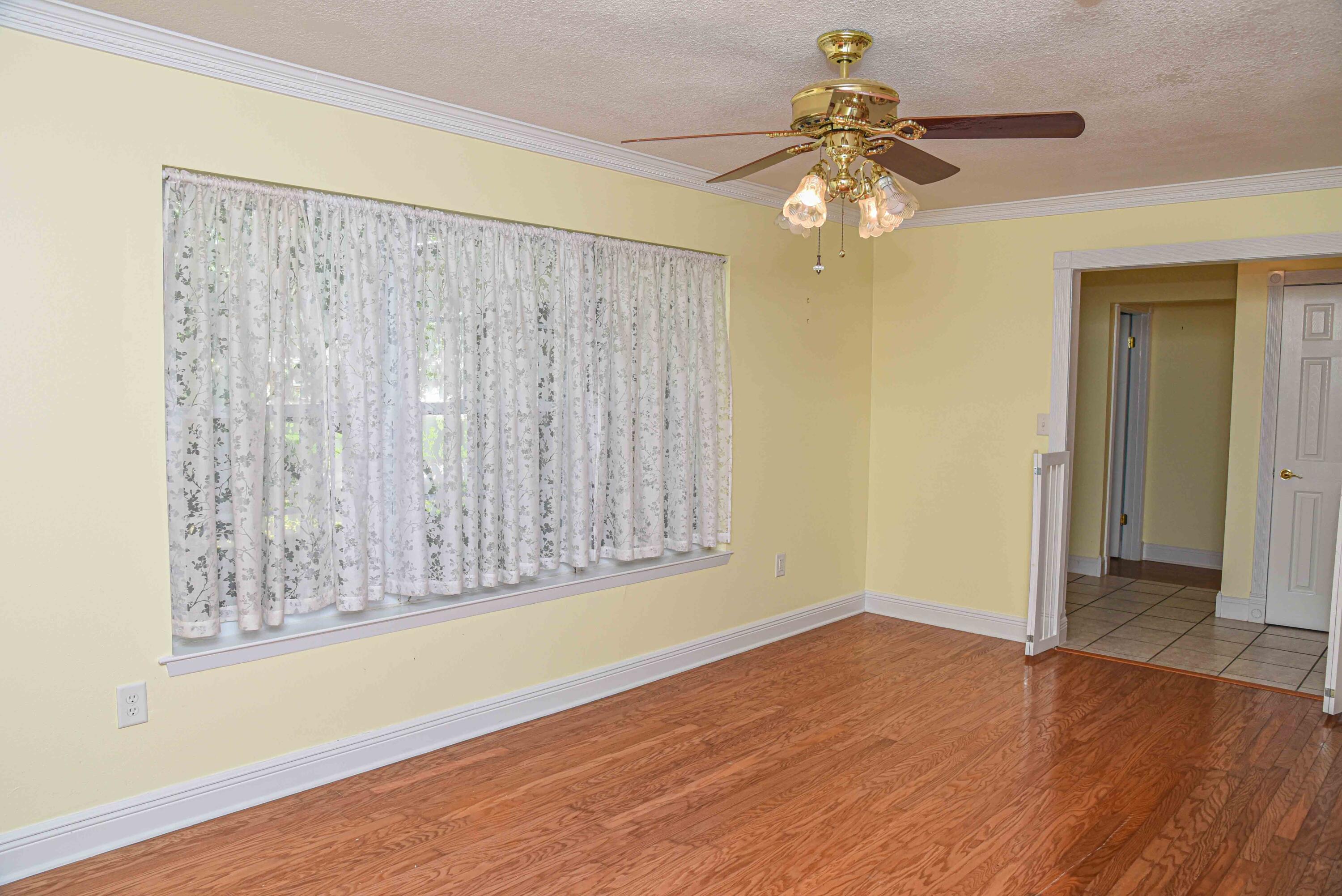 BAYOU WOODS 2ND ADDN - Residential