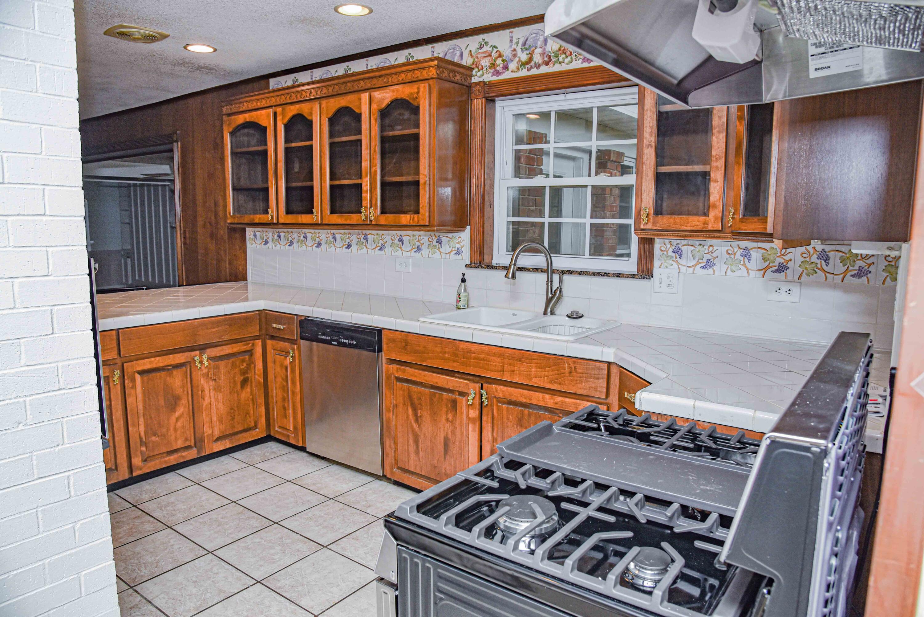 BAYOU WOODS 2ND ADDN - Residential