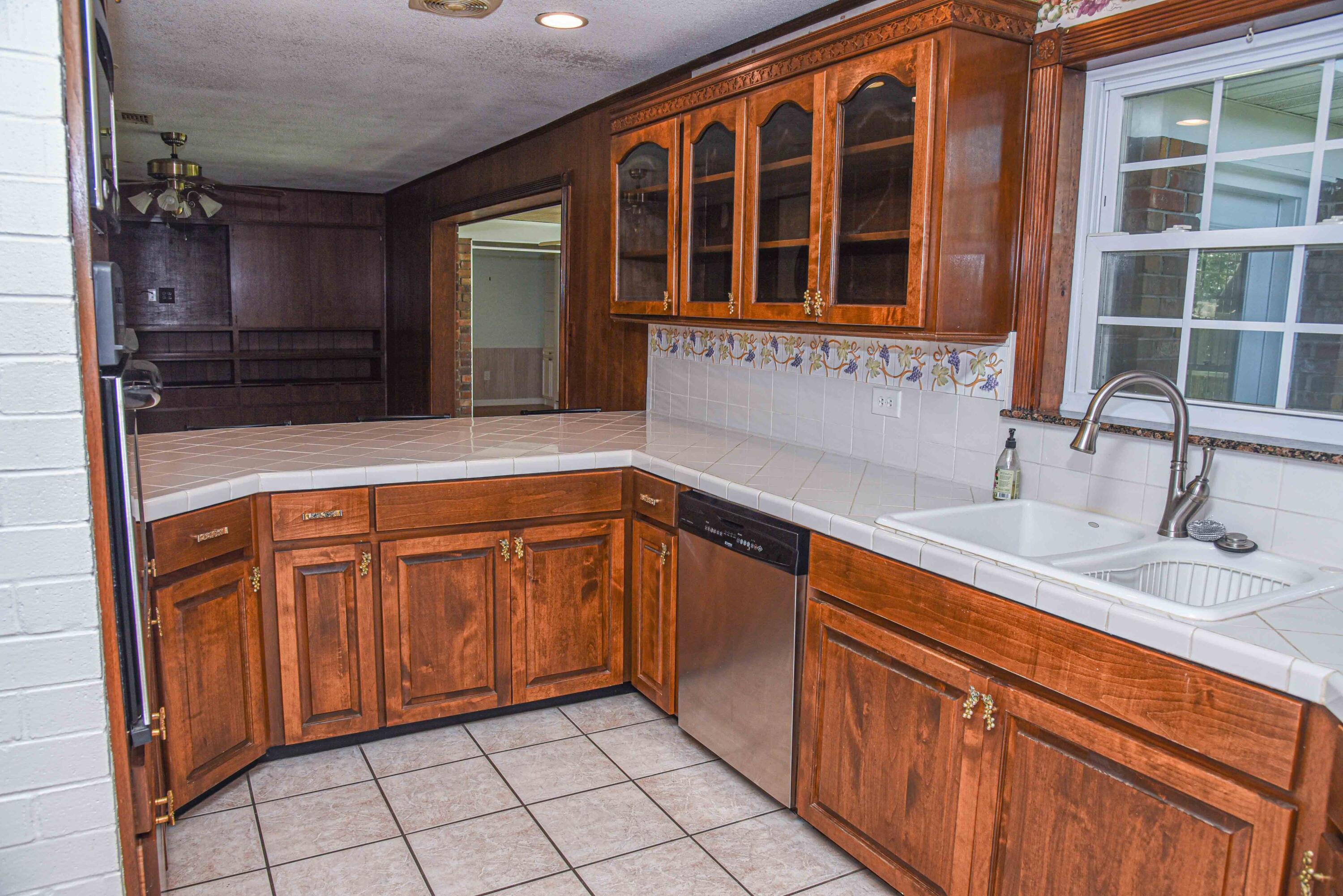 BAYOU WOODS 2ND ADDN - Residential