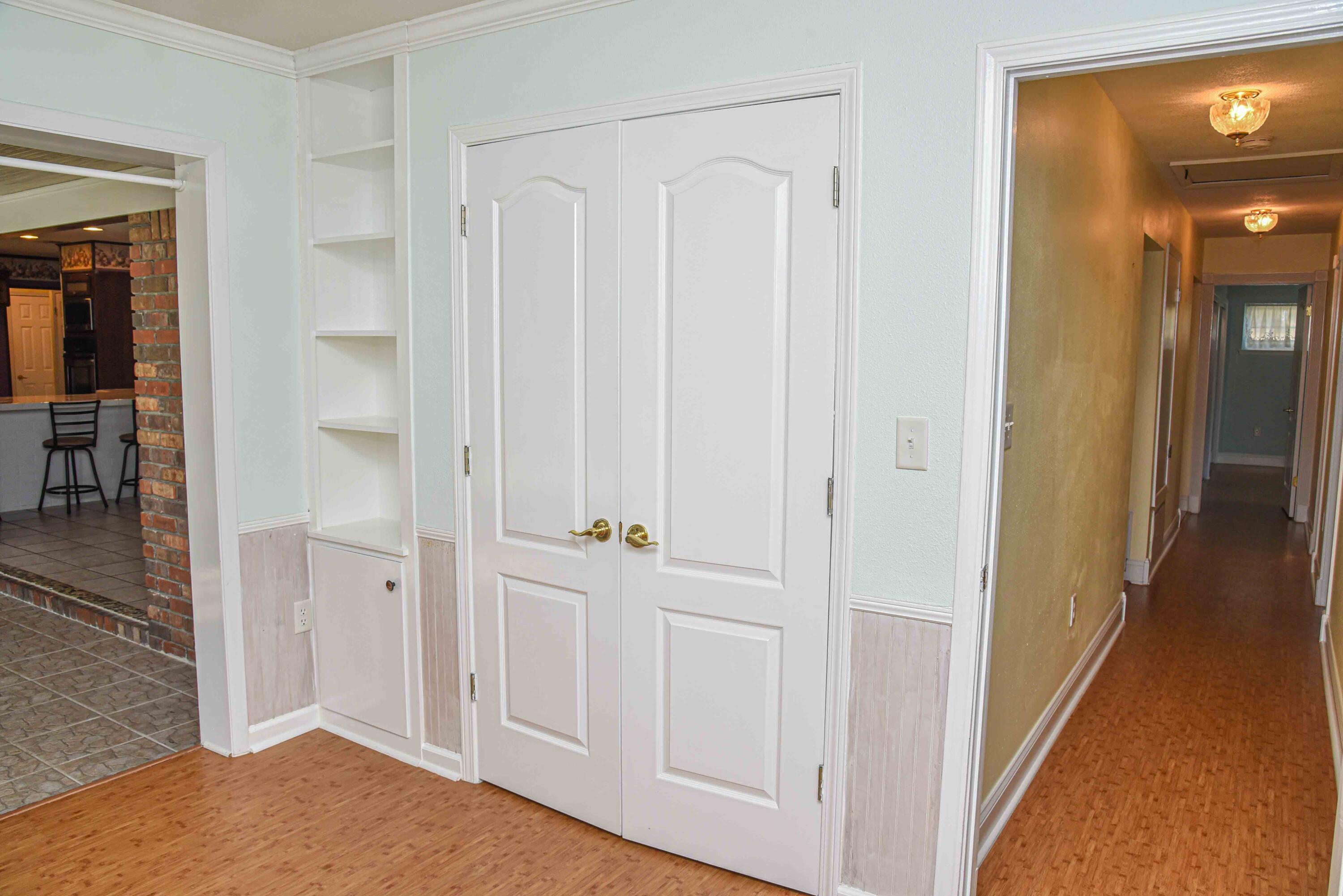 BAYOU WOODS 2ND ADDN - Residential