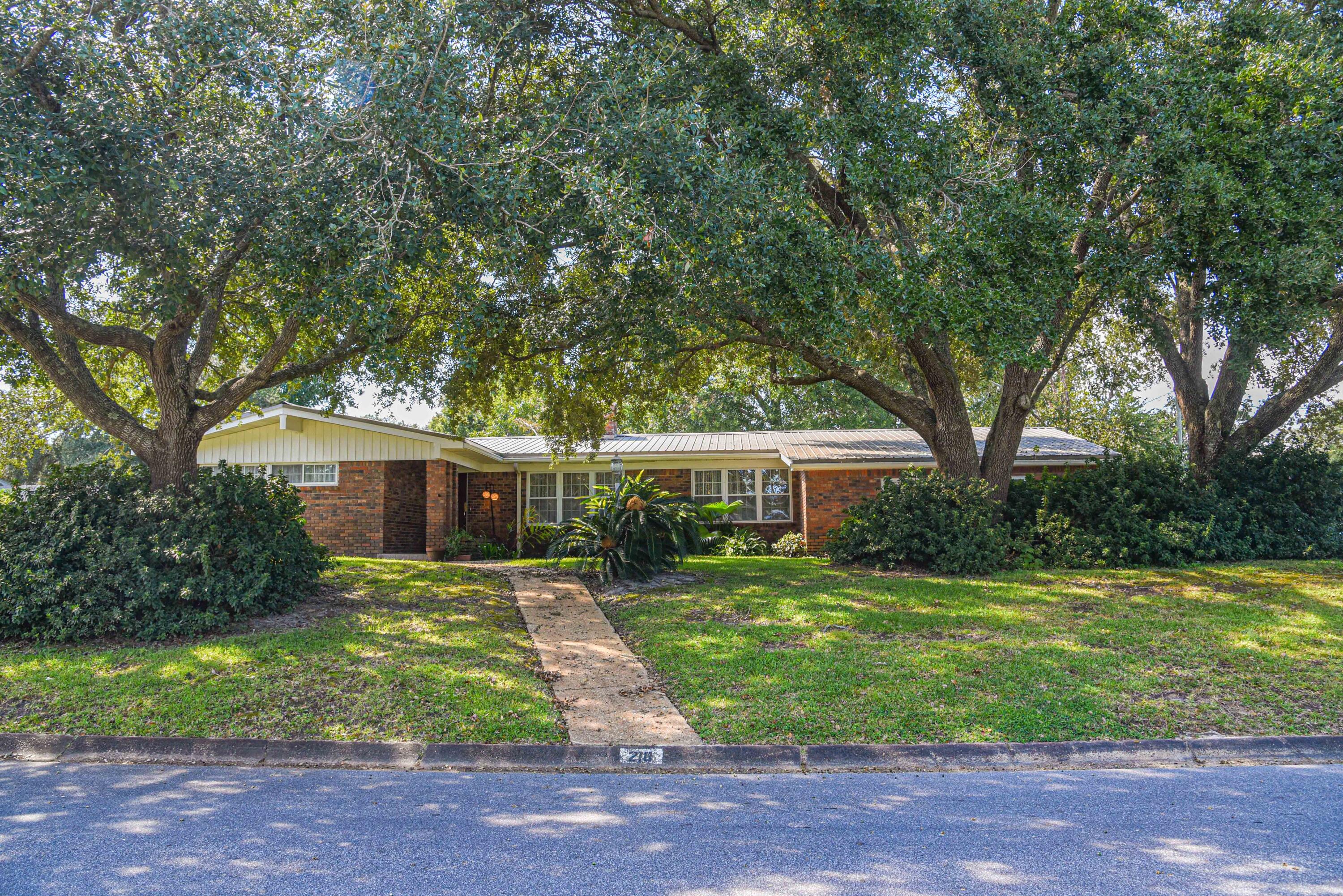 BAYOU WOODS 2ND ADDN - Residential