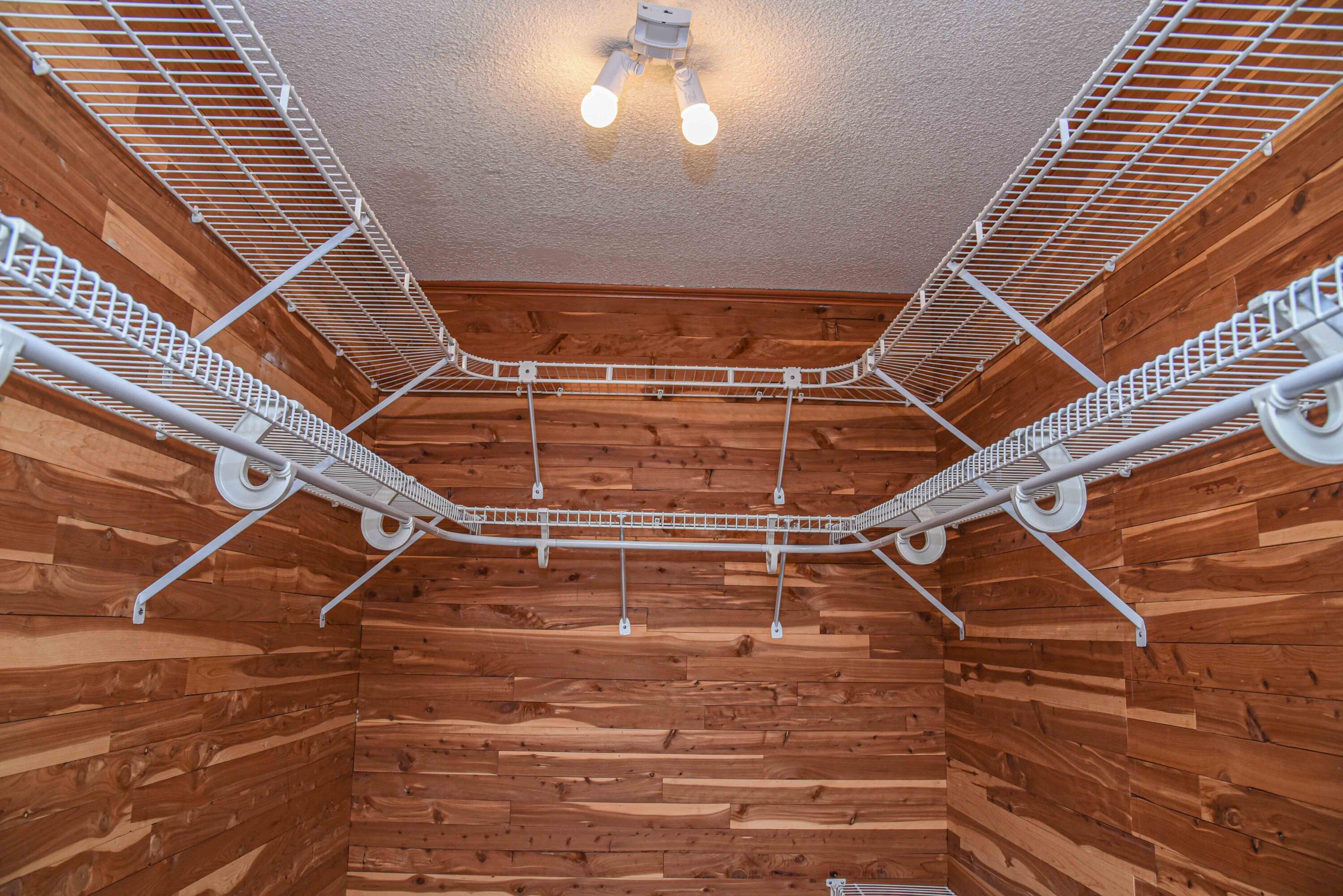 BAYOU WOODS 2ND ADDN - Residential