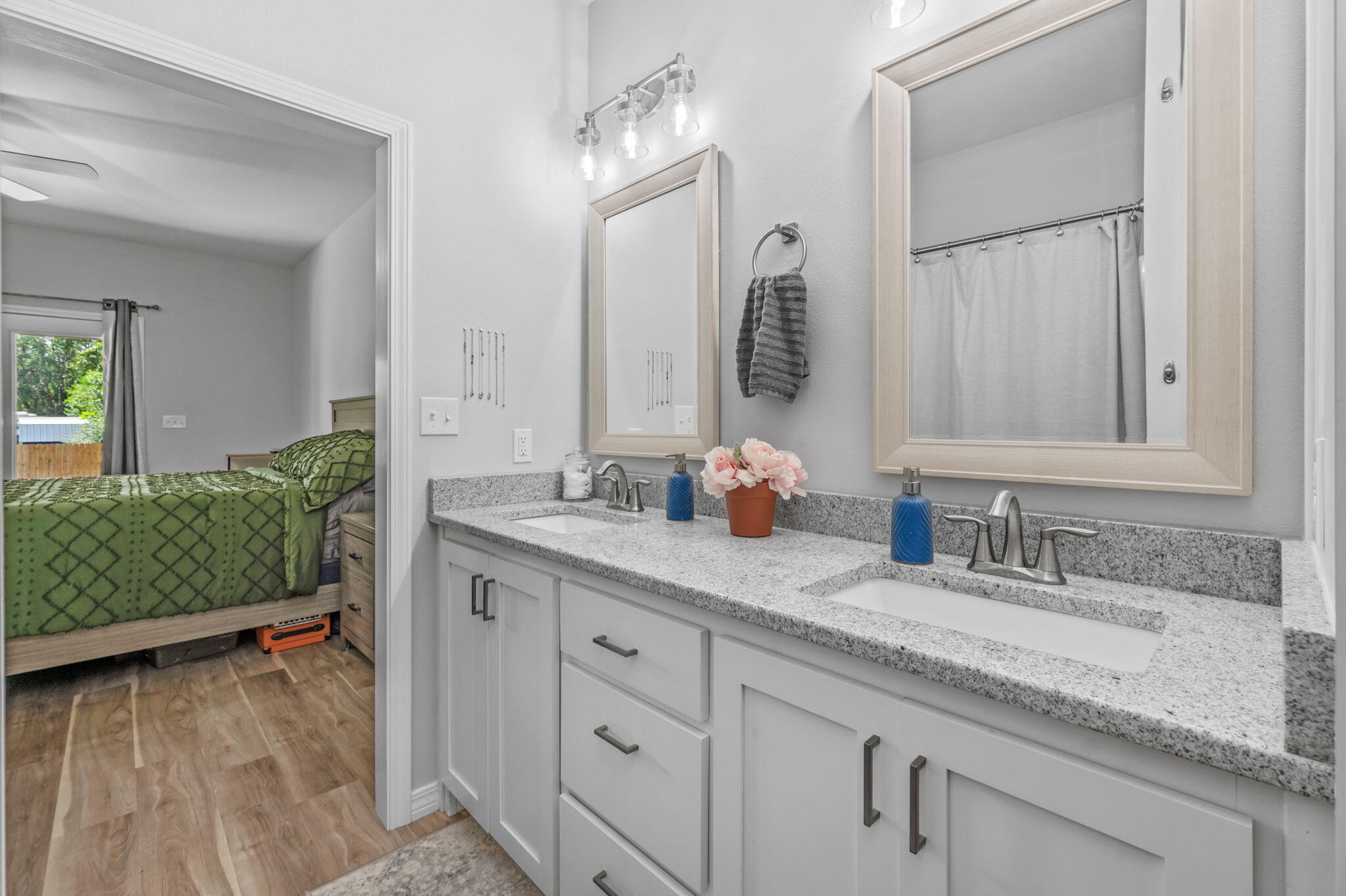 OAKDALE - Residential