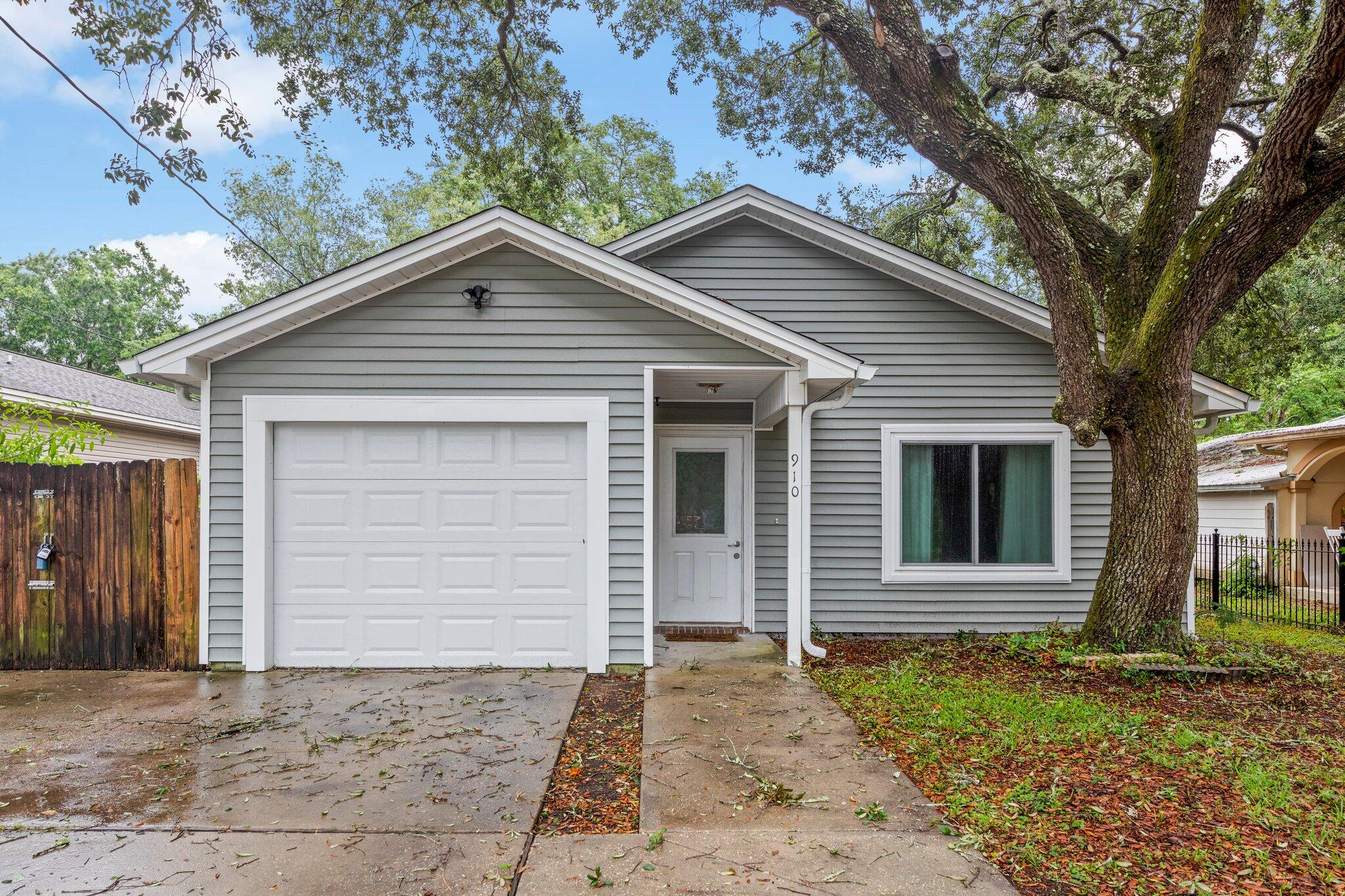 PALM ESTATES UNIT 2 - Residential