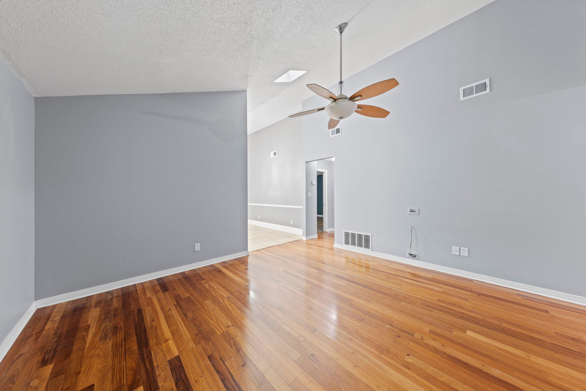 PALM ESTATES UNIT 2 - Residential