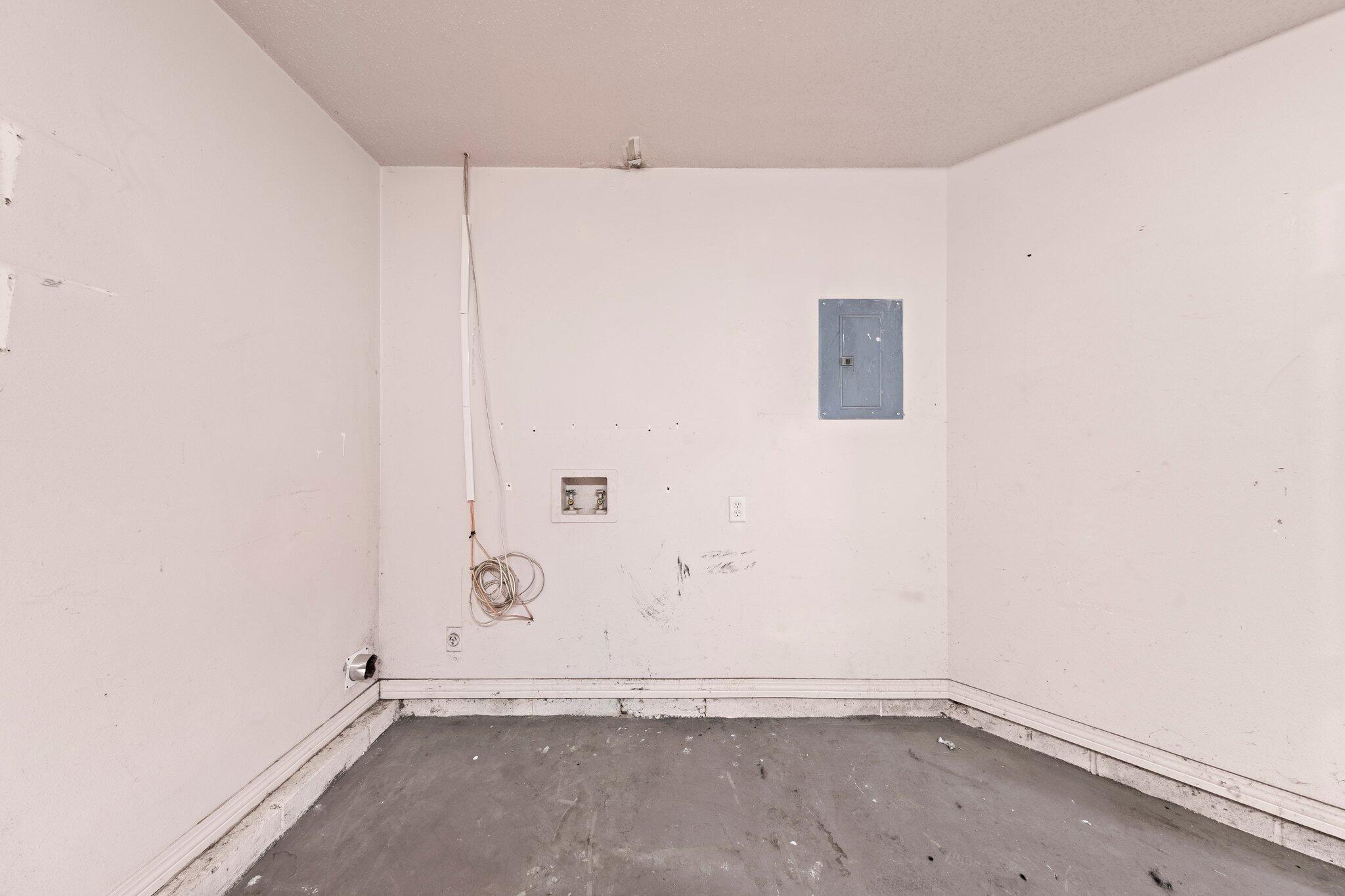 PALM ESTATES UNIT 2 - Residential