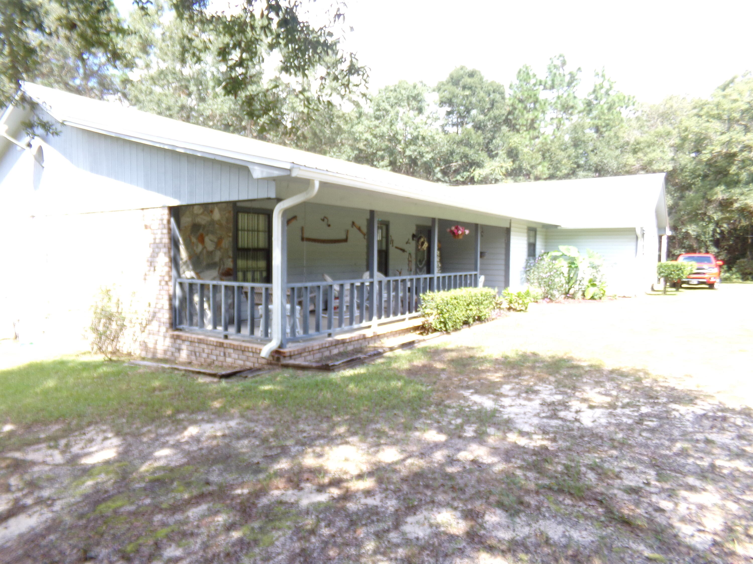 CRESTVIEW - Residential