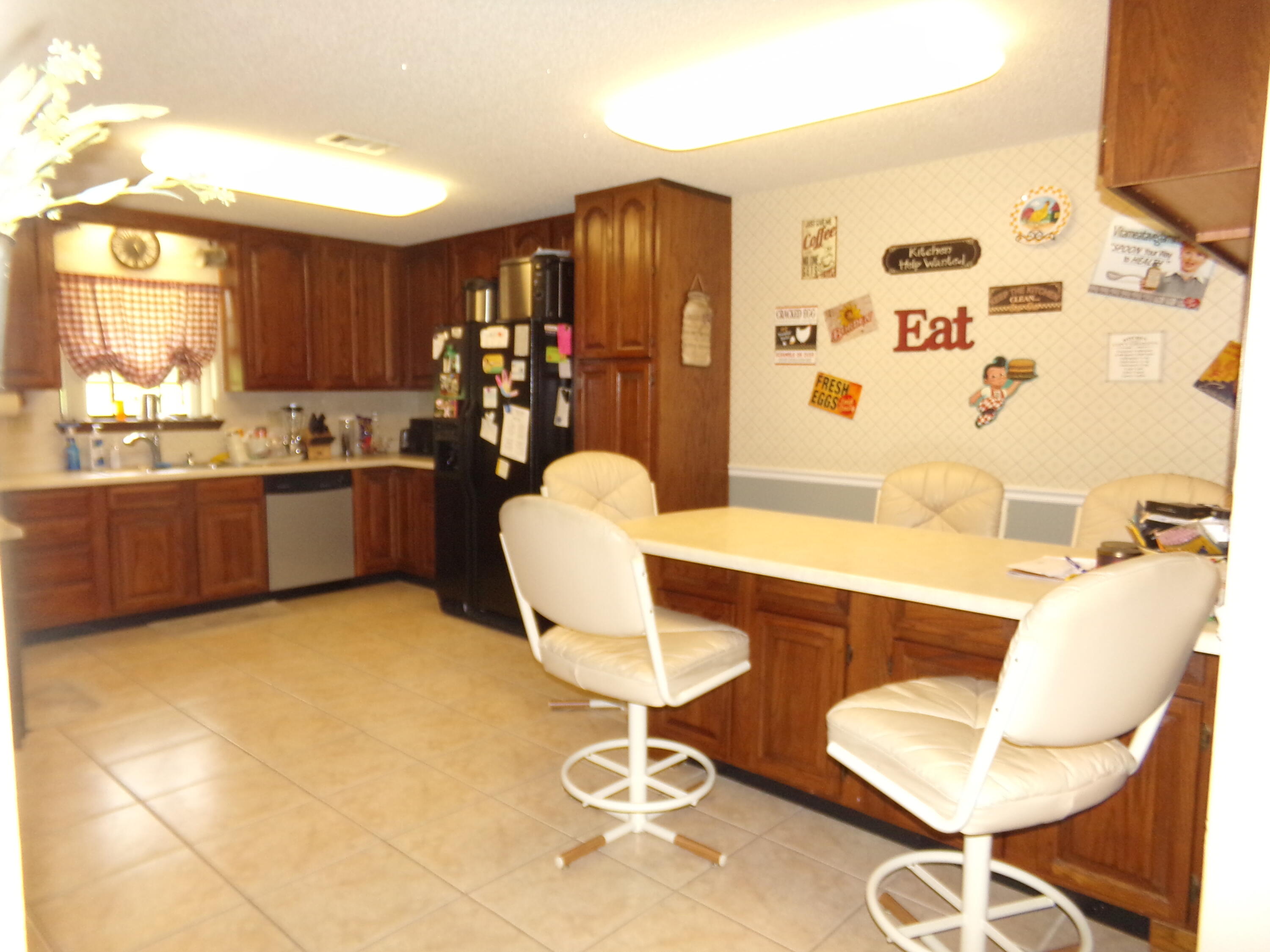 CRESTVIEW - Residential