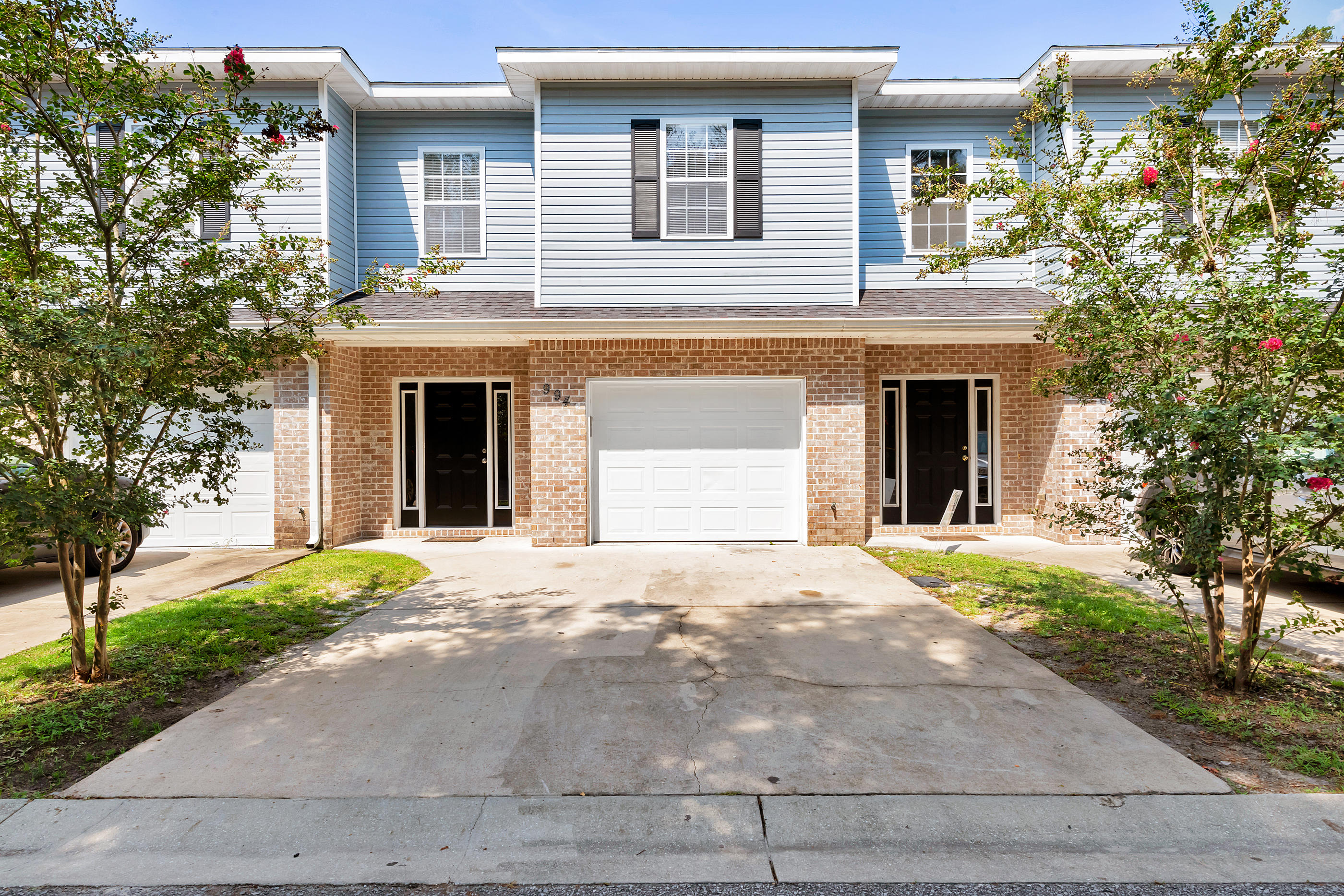 SAVANNAH HEIGHTS - Residential Lease