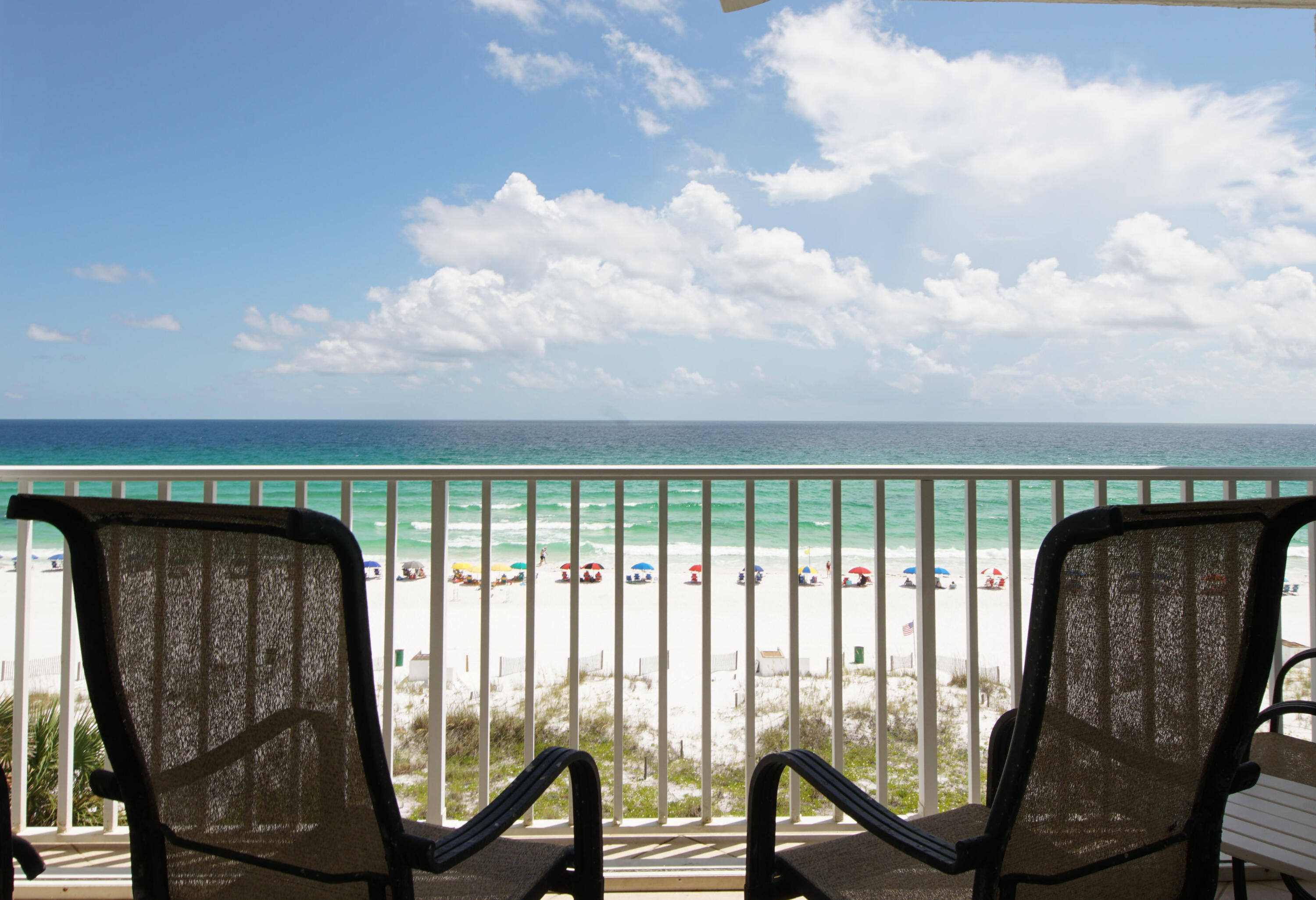 THE GRAND MARINER - Residential