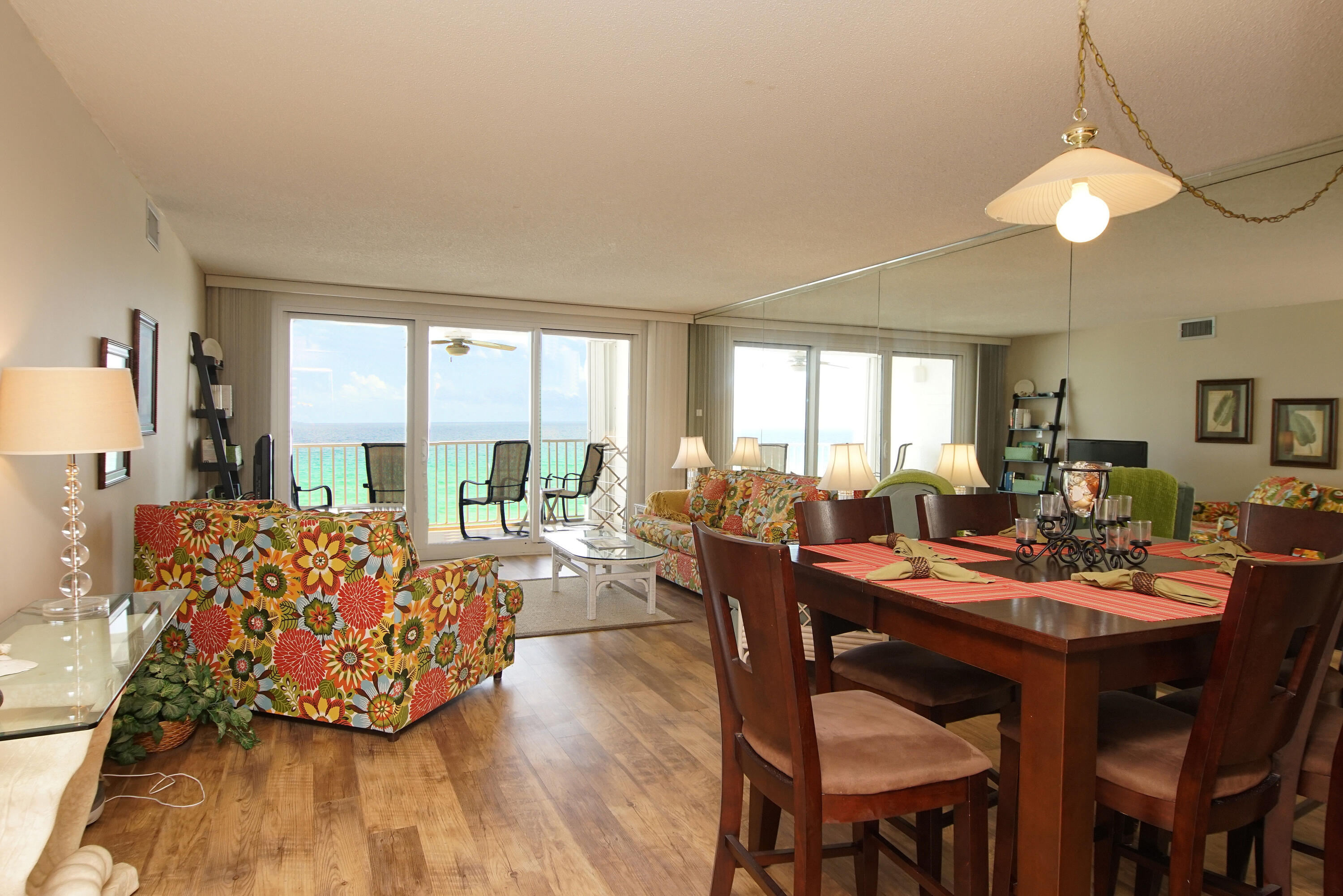 THE GRAND MARINER - Residential
