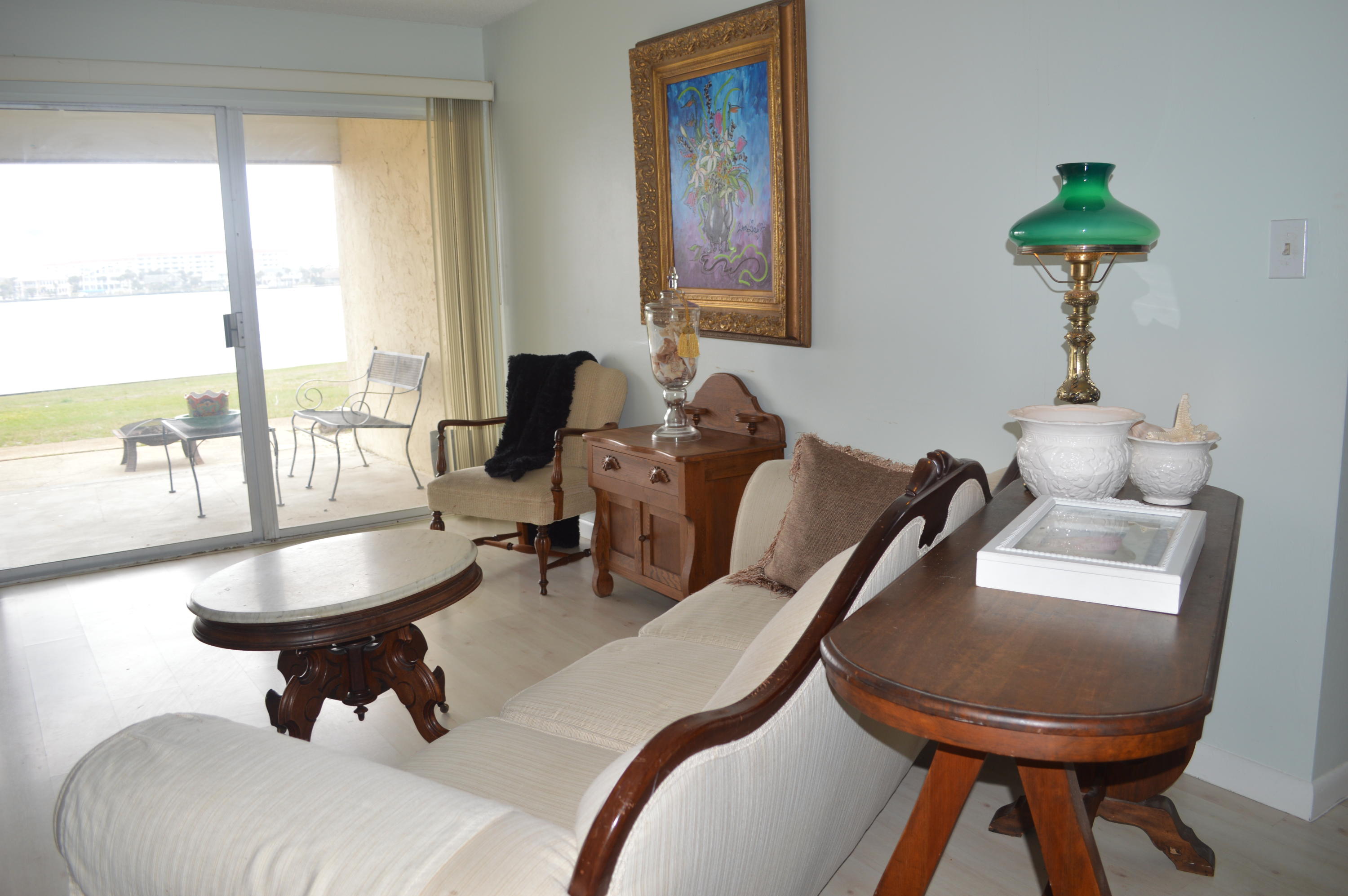 SEA PALM CONDO - Residential