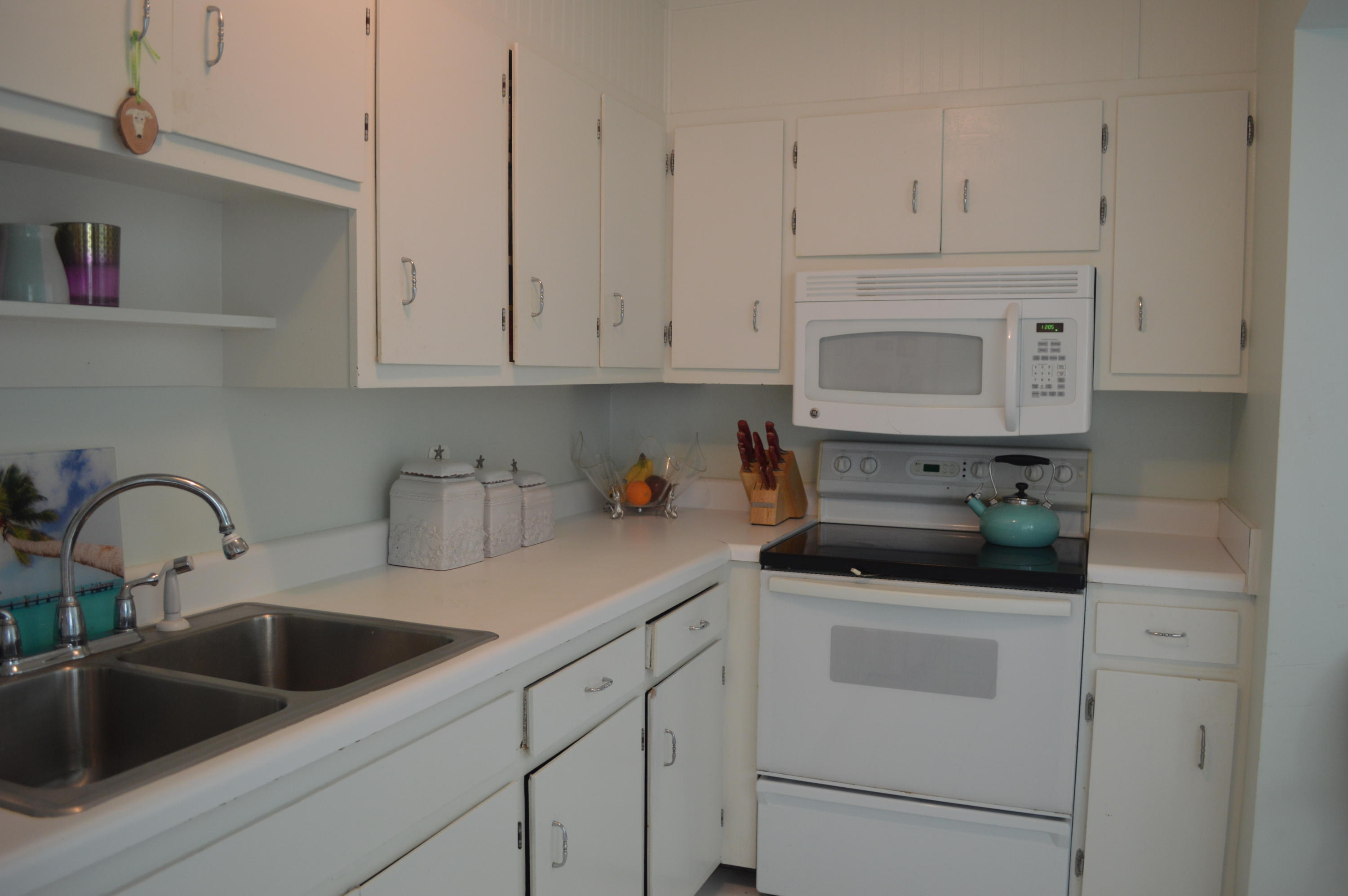 SEA PALM CONDO - Residential