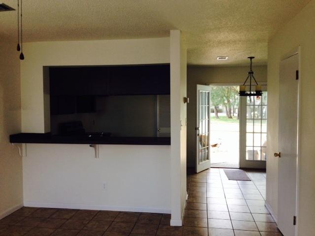 TYNER VILLAS - Residential