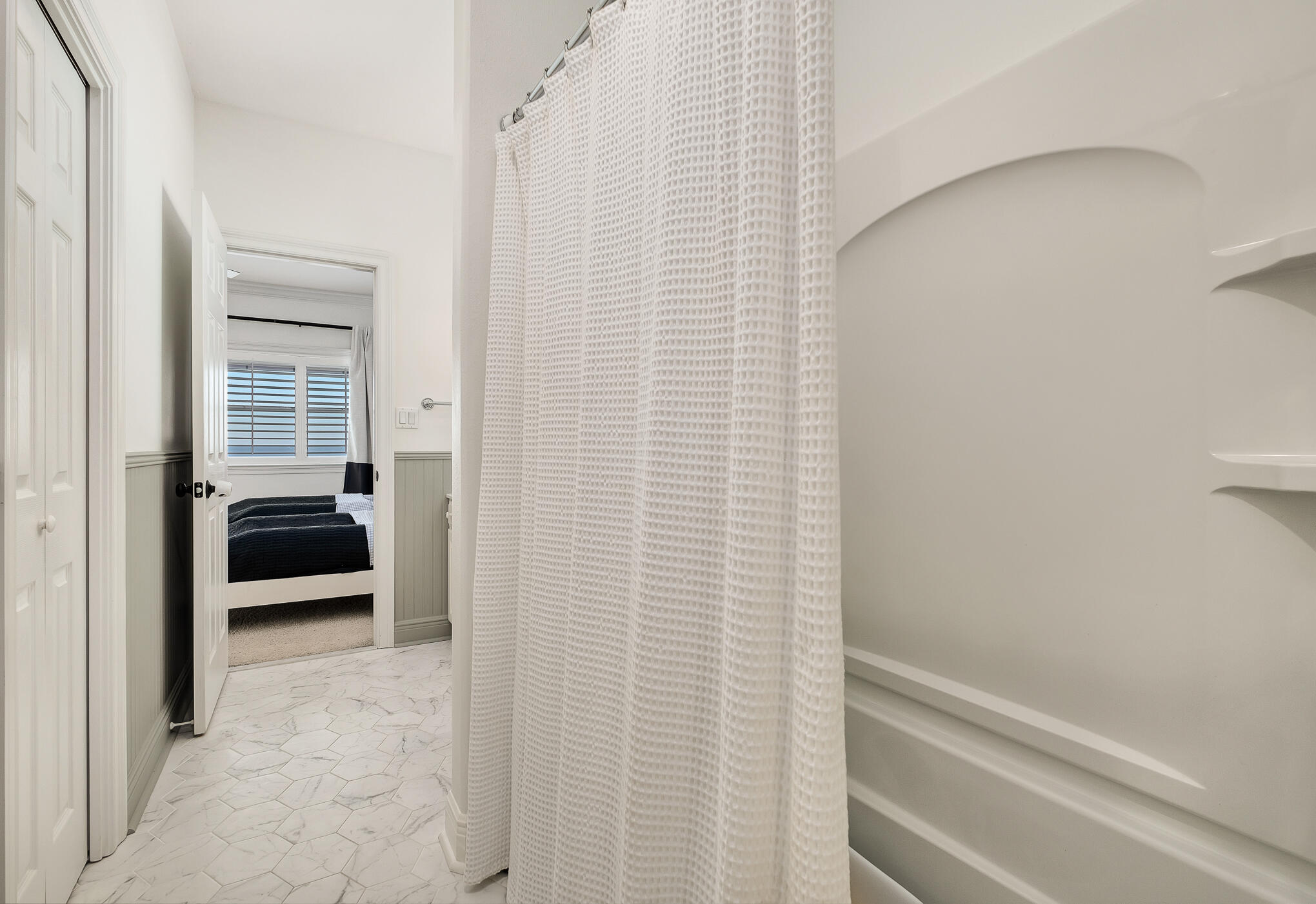 WINDWARD PH 1 BLUEWATER BAY - Residential