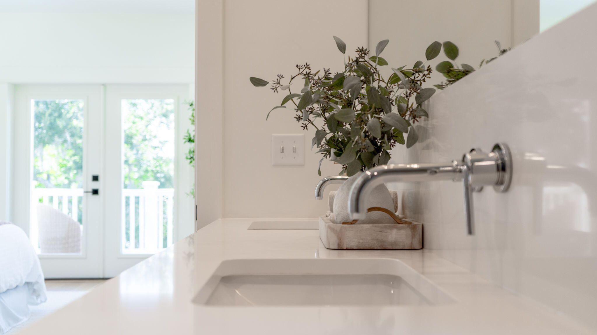 MAGNOLIA BEACH - Residential